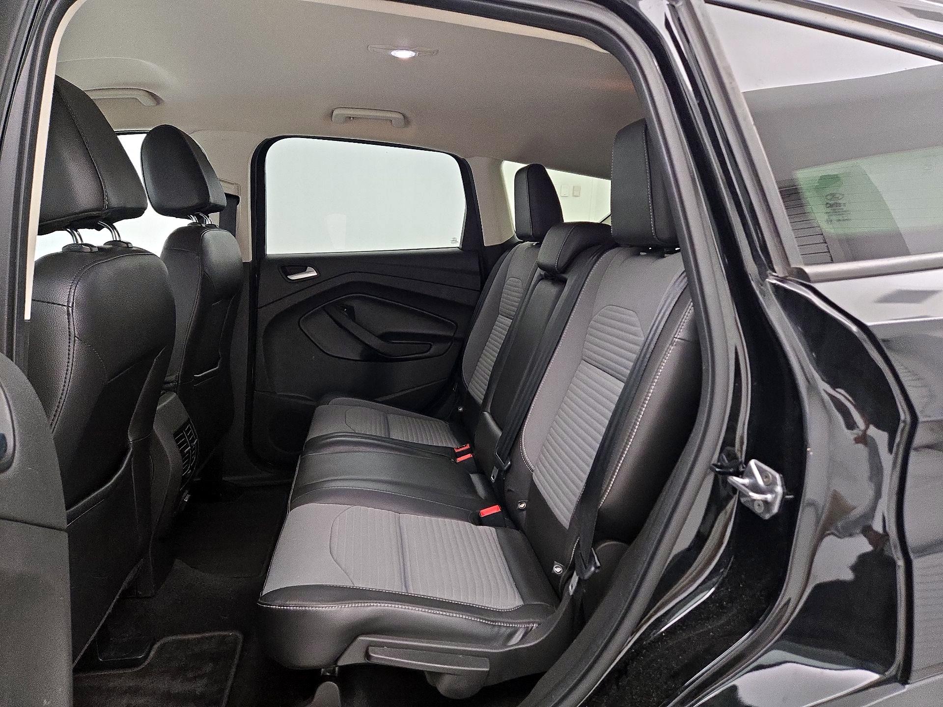 Thumbnail: 2017 Ford Escape - 19