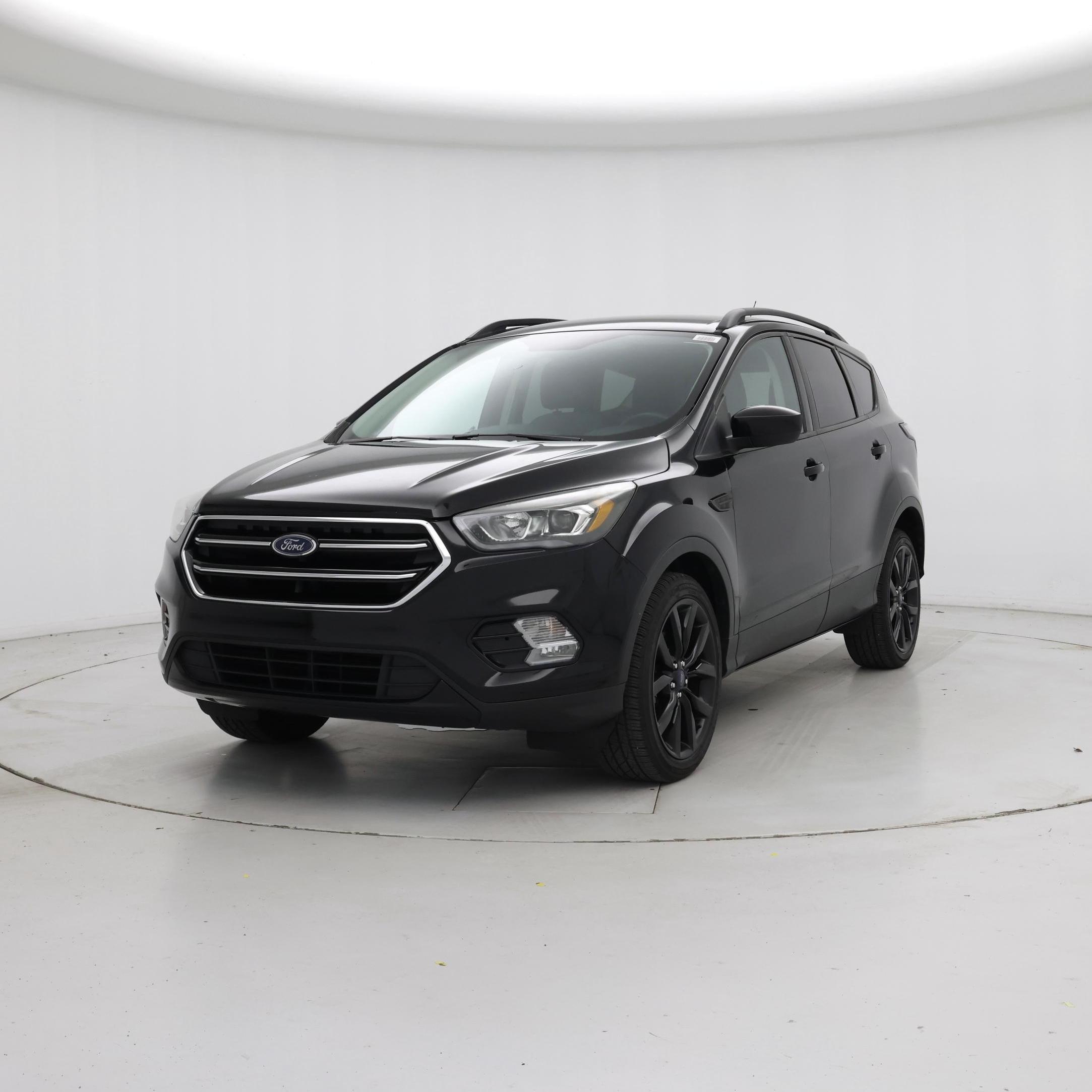 Thumbnail: 2017 Ford Escape - 4
