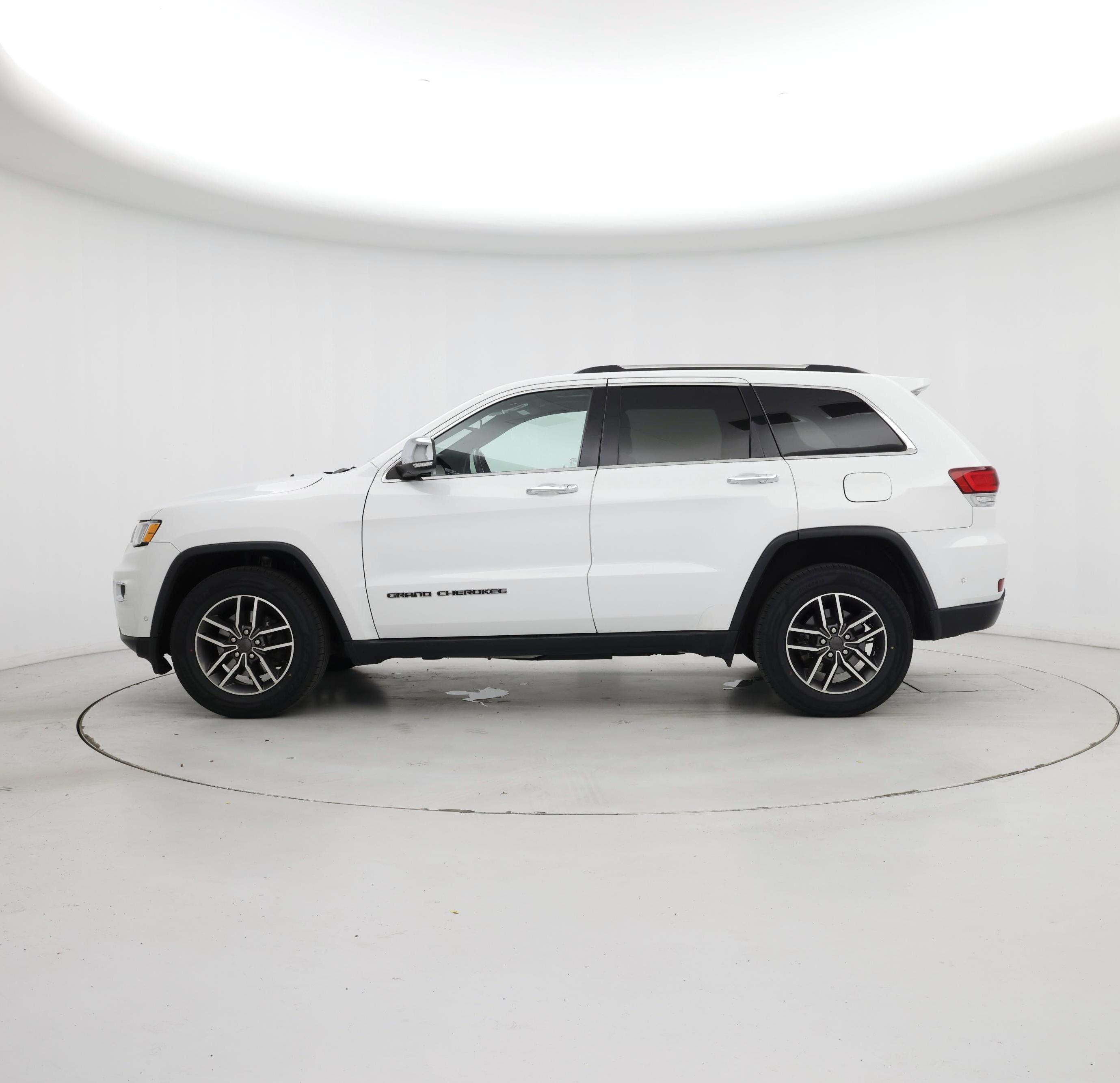 Thumbnail: 2020 Jeep Grand Cherokee - 3