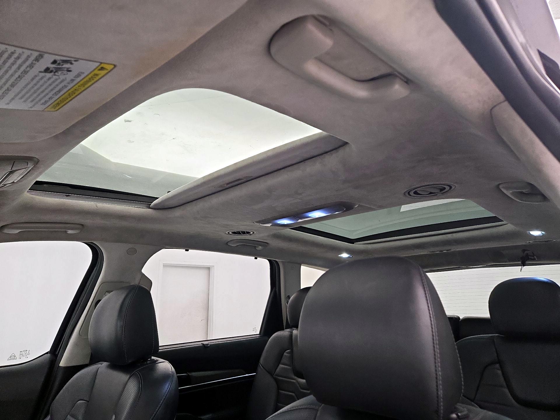 Thumbnail: 2021 Kia Telluride - 20