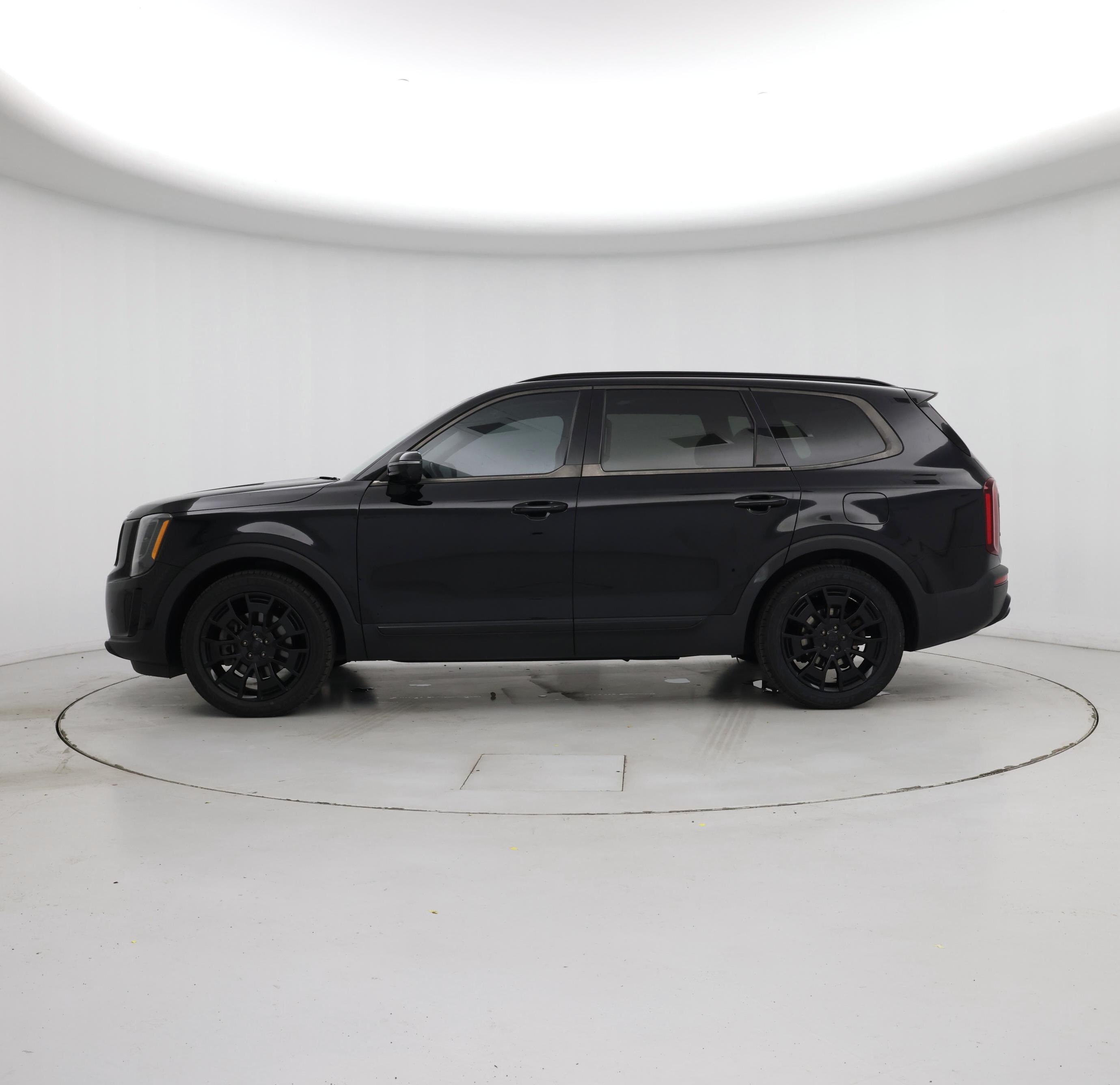 Thumbnail: 2021 Kia Telluride - 3