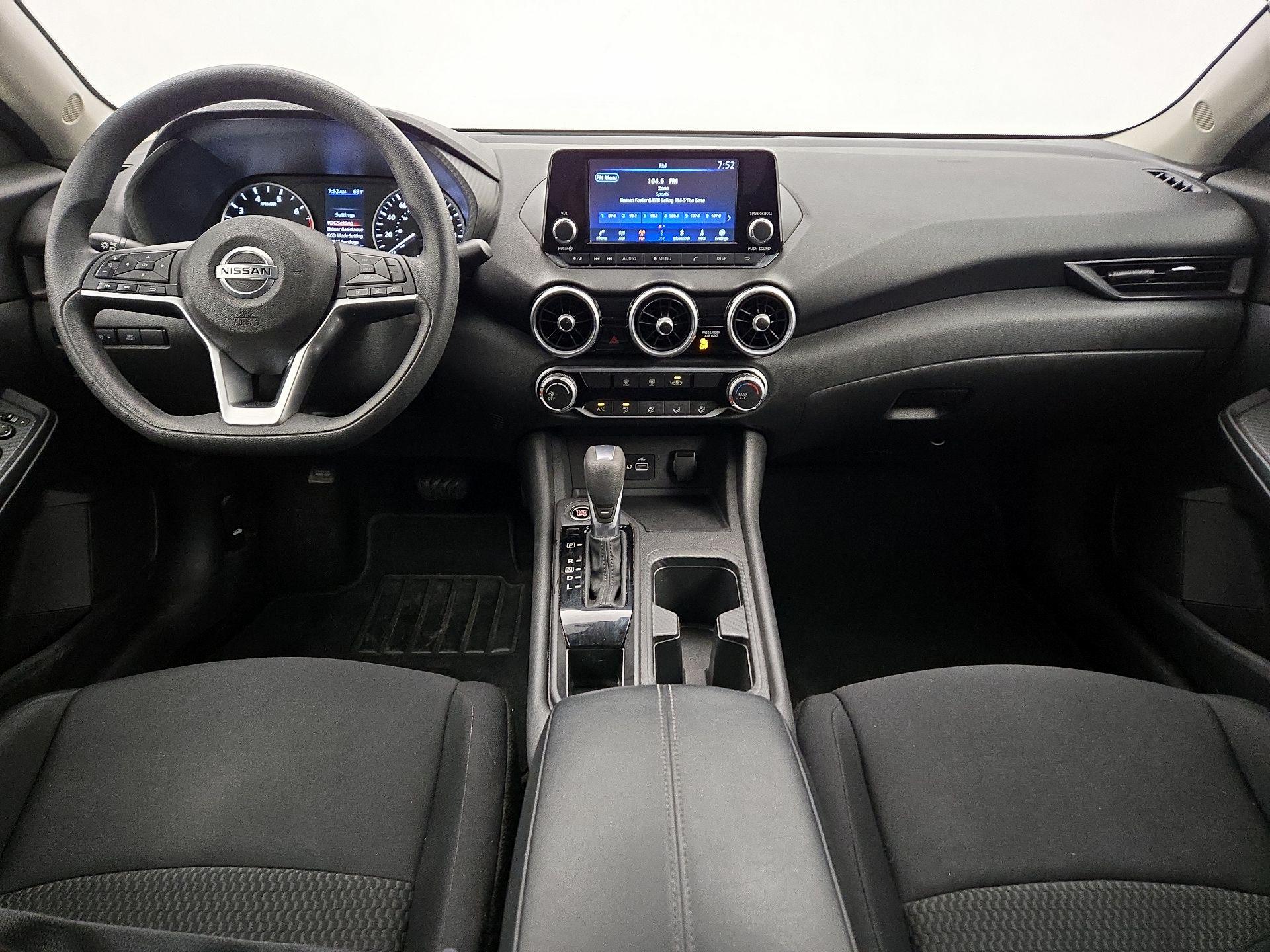 Thumbnail: 2021 Nissan Sentra - 9
