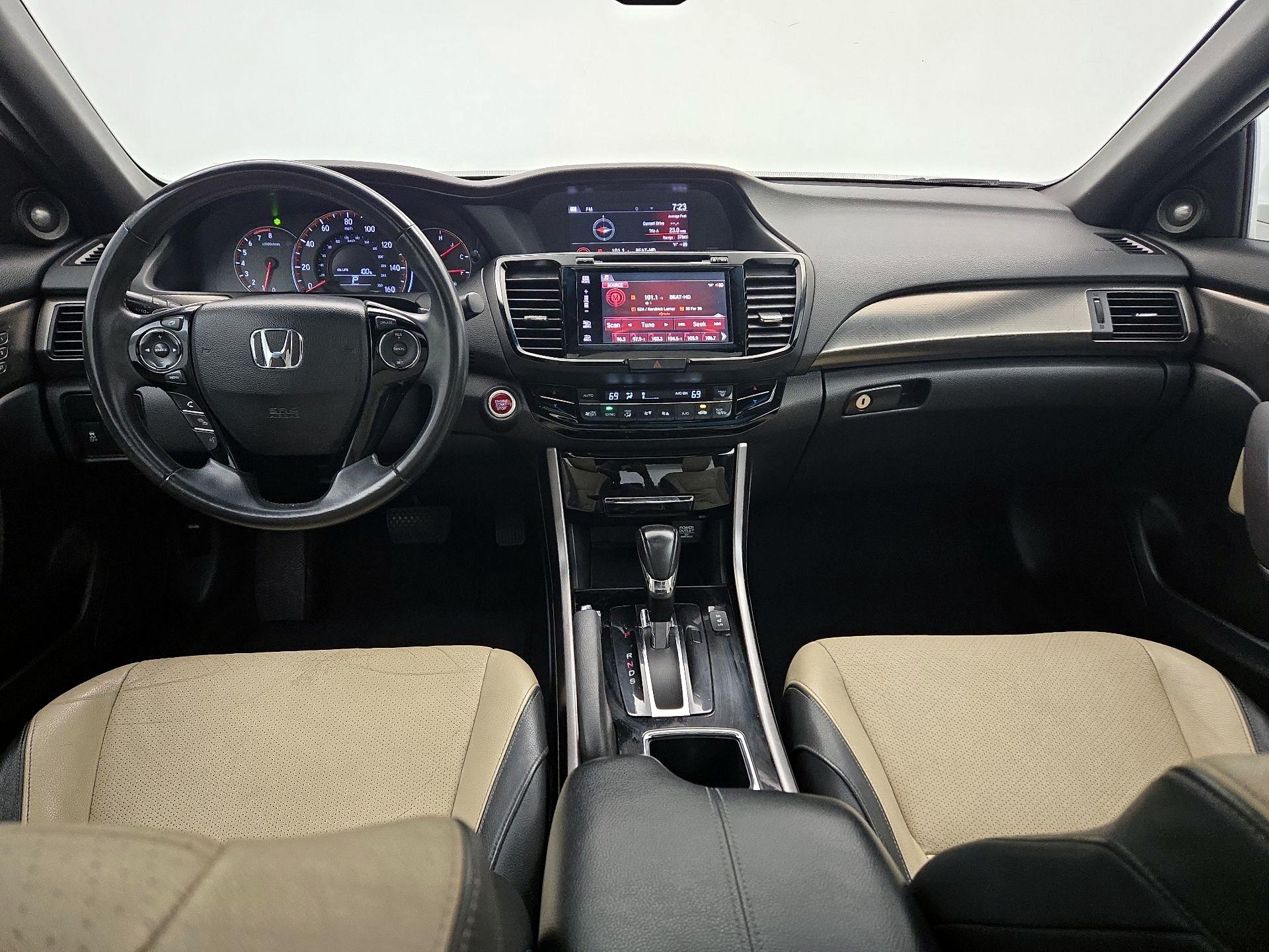 Thumbnail: 2016 Honda Accord - 9