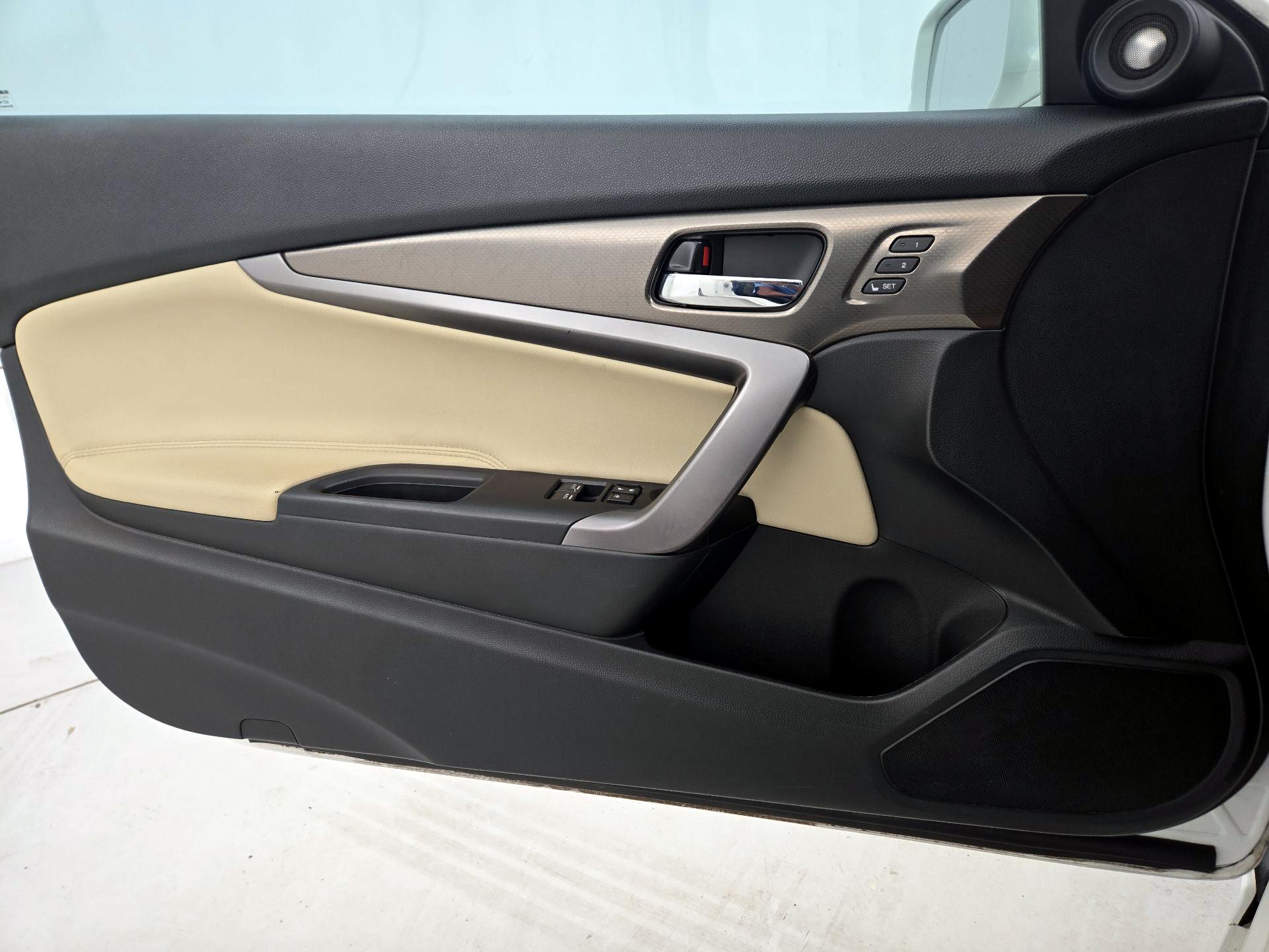 Thumbnail: 2016 Honda Accord - 12
