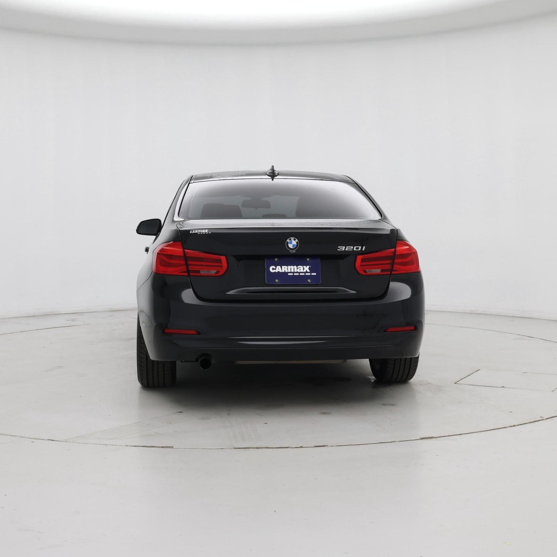 Thumbnail: 2016 BMW 3 Series - 6