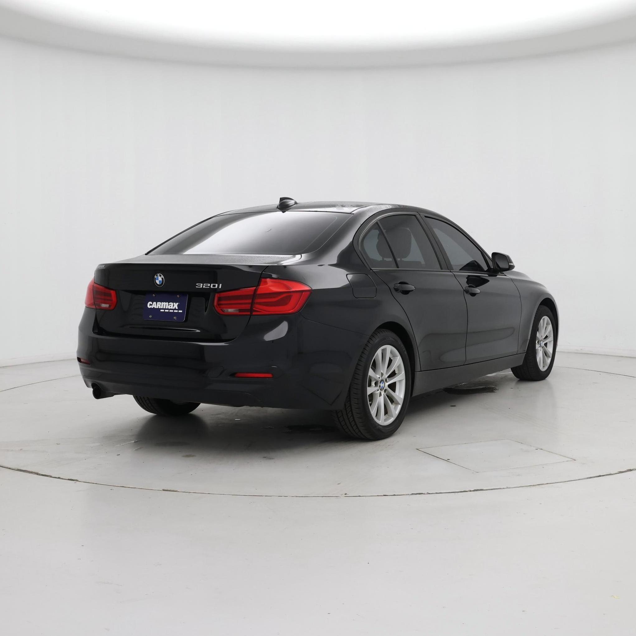 Thumbnail: 2016 BMW 3 Series - 8
