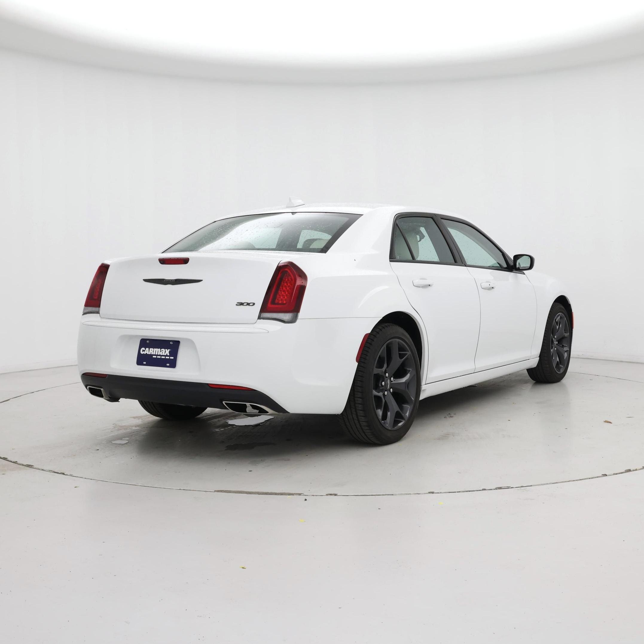 Thumbnail: 2023 Chrysler 300 - 8