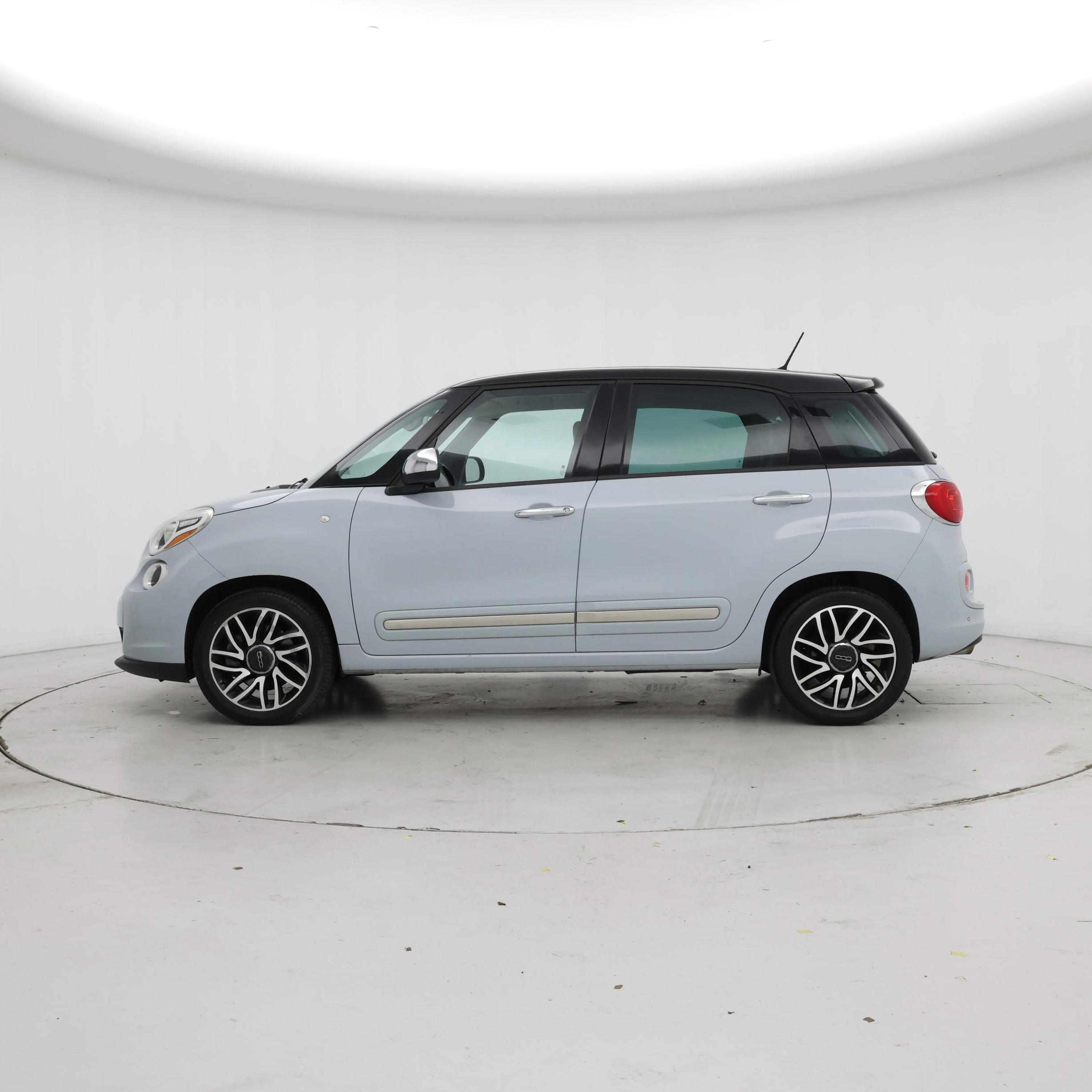 Thumbnail: 2015 Fiat 500L - 3