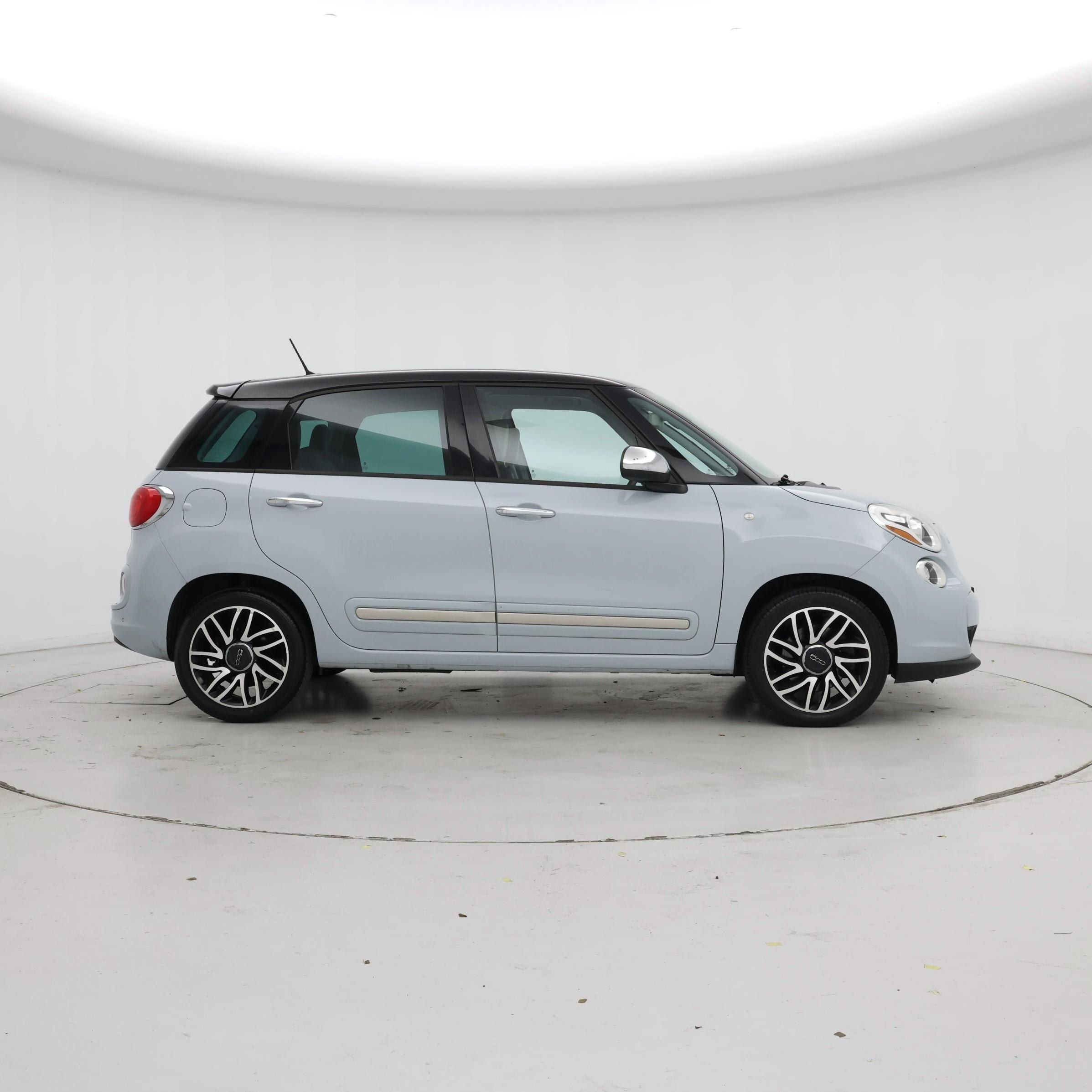 Thumbnail: 2015 Fiat 500L - 7