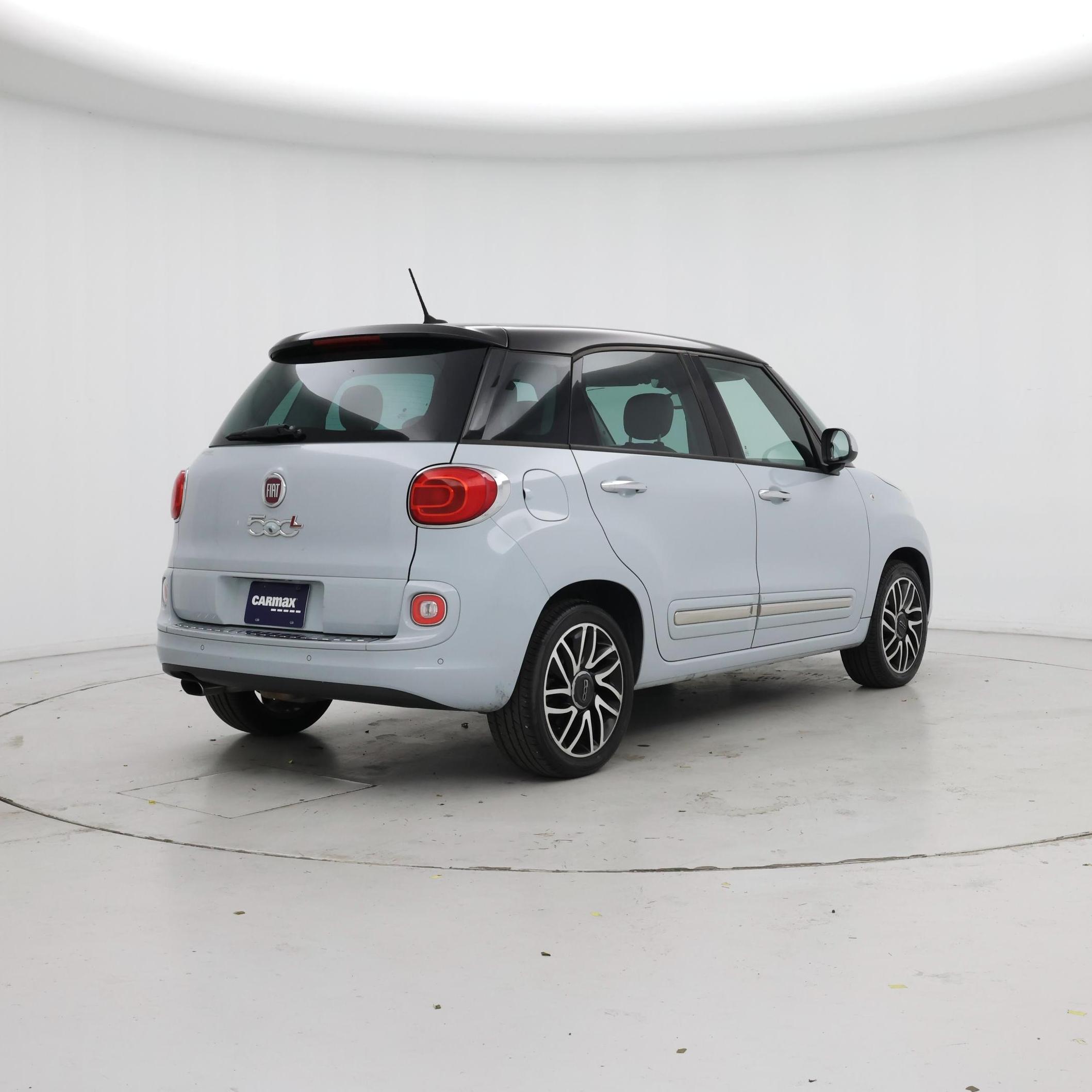 Thumbnail: 2015 Fiat 500L - 8