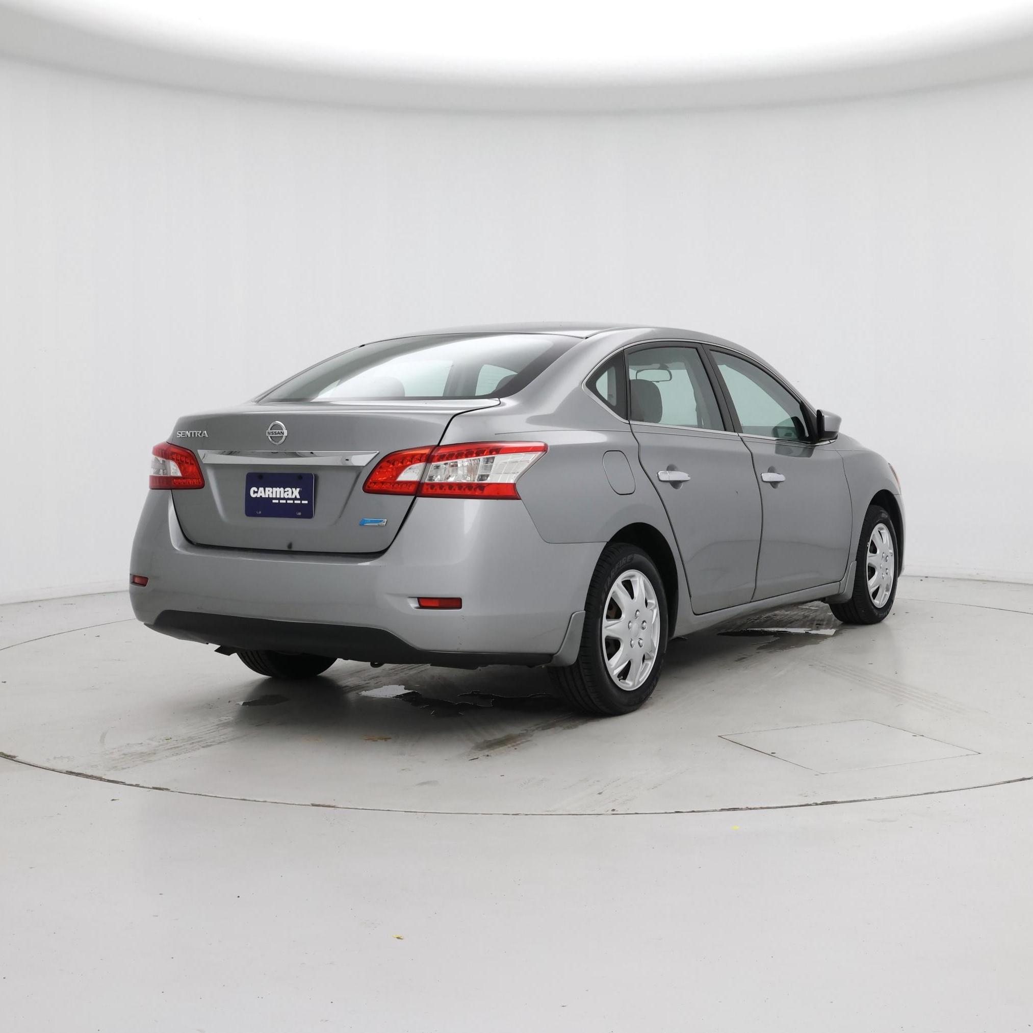 Thumbnail: 2014 Nissan Sentra - 8
