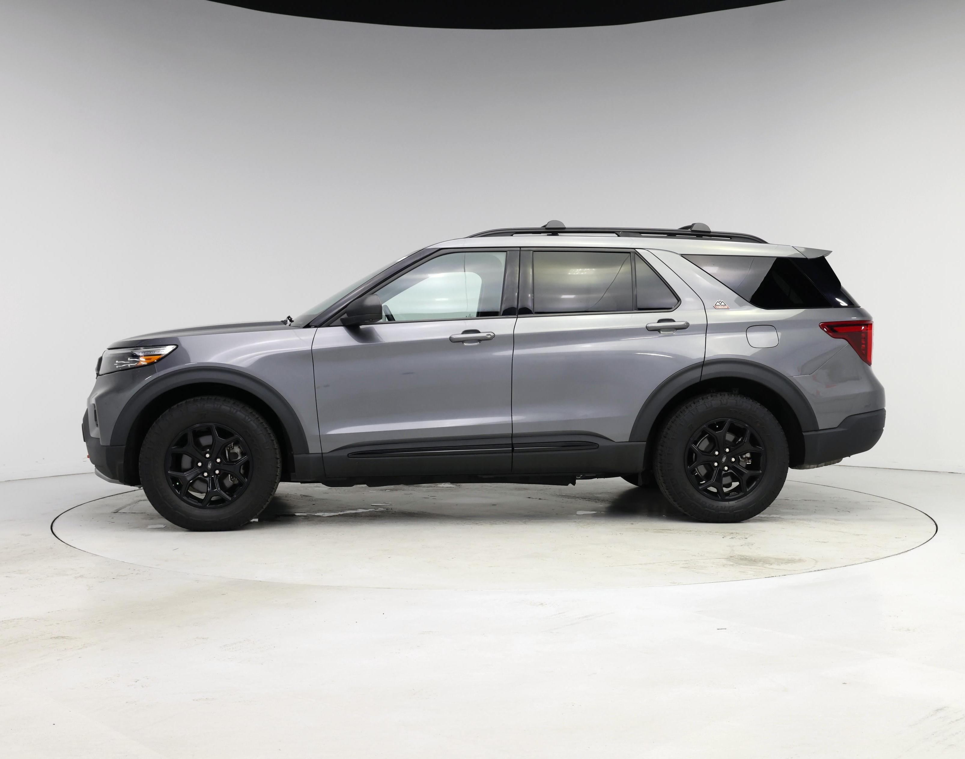 Thumbnail: 2021 Ford Explorer - 3