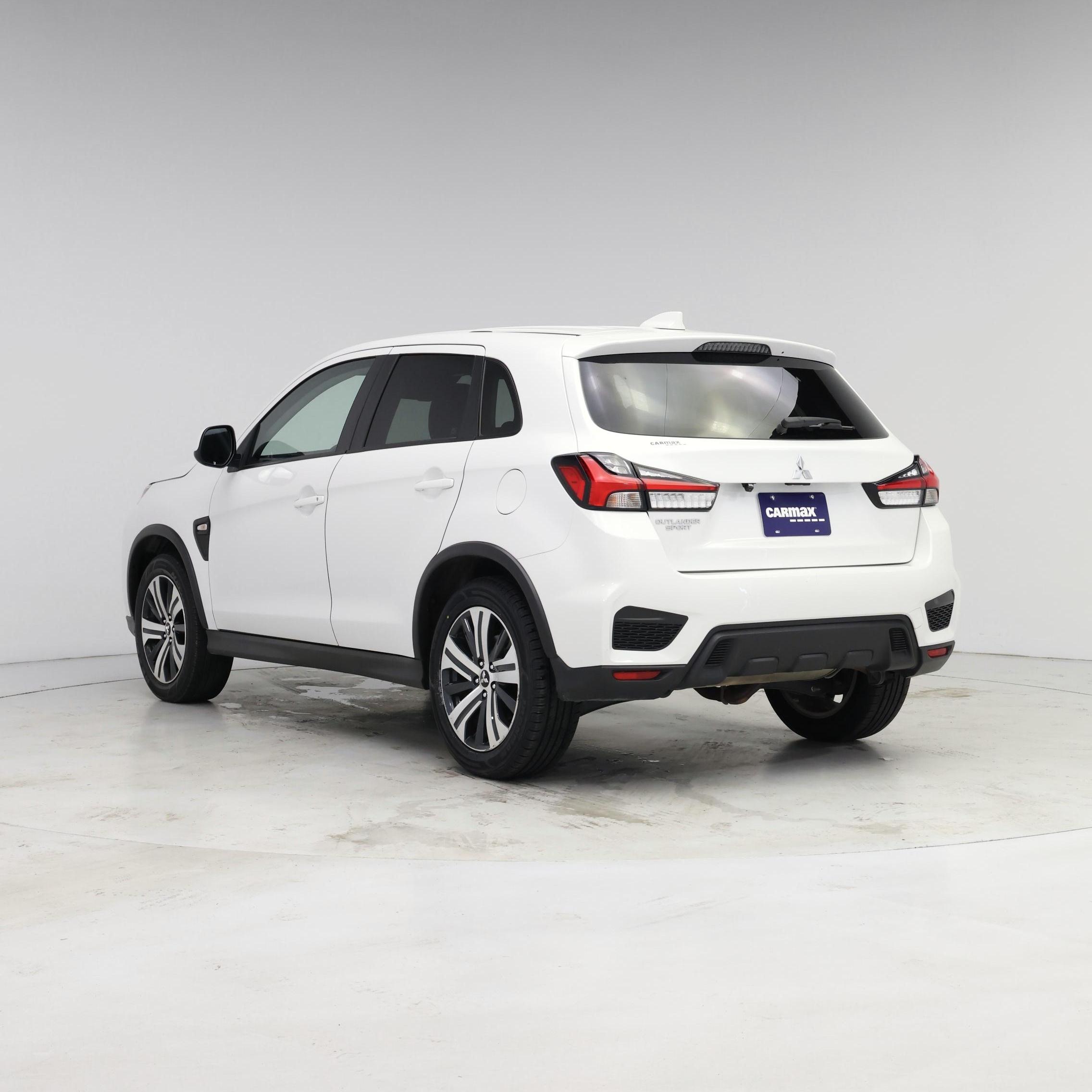 Thumbnail: 2021 Mitsubishi Outlander Sport - 2