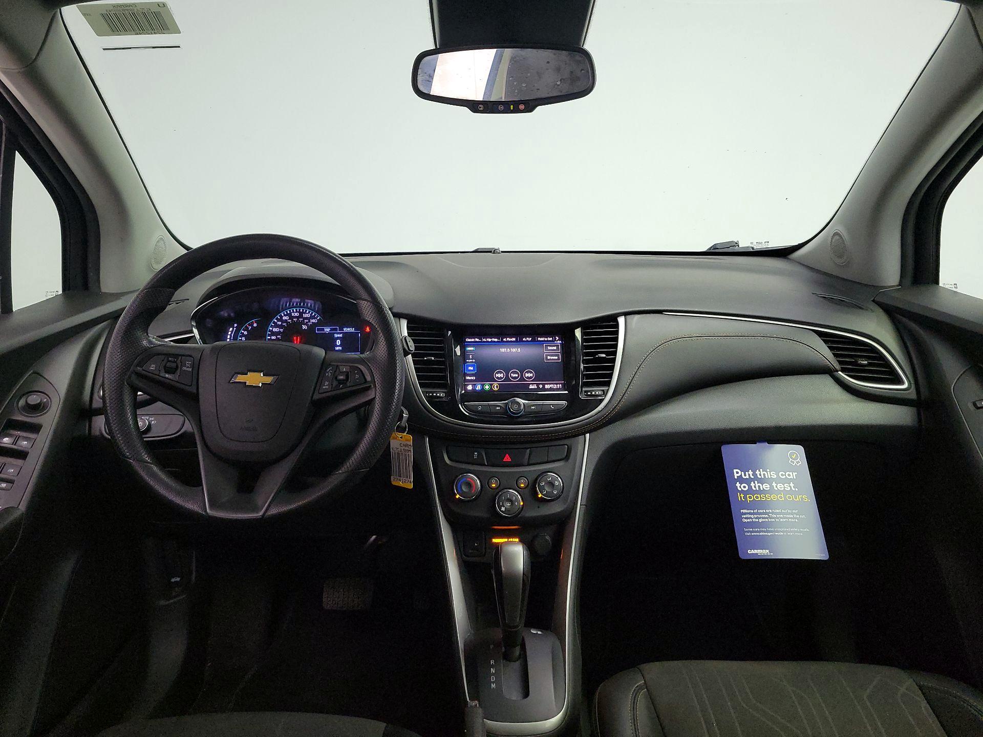 Thumbnail: 2021 Chevrolet Trax - 9