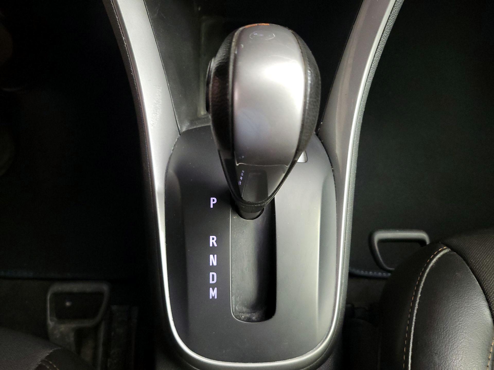 Thumbnail: 2021 Chevrolet Trax - 17