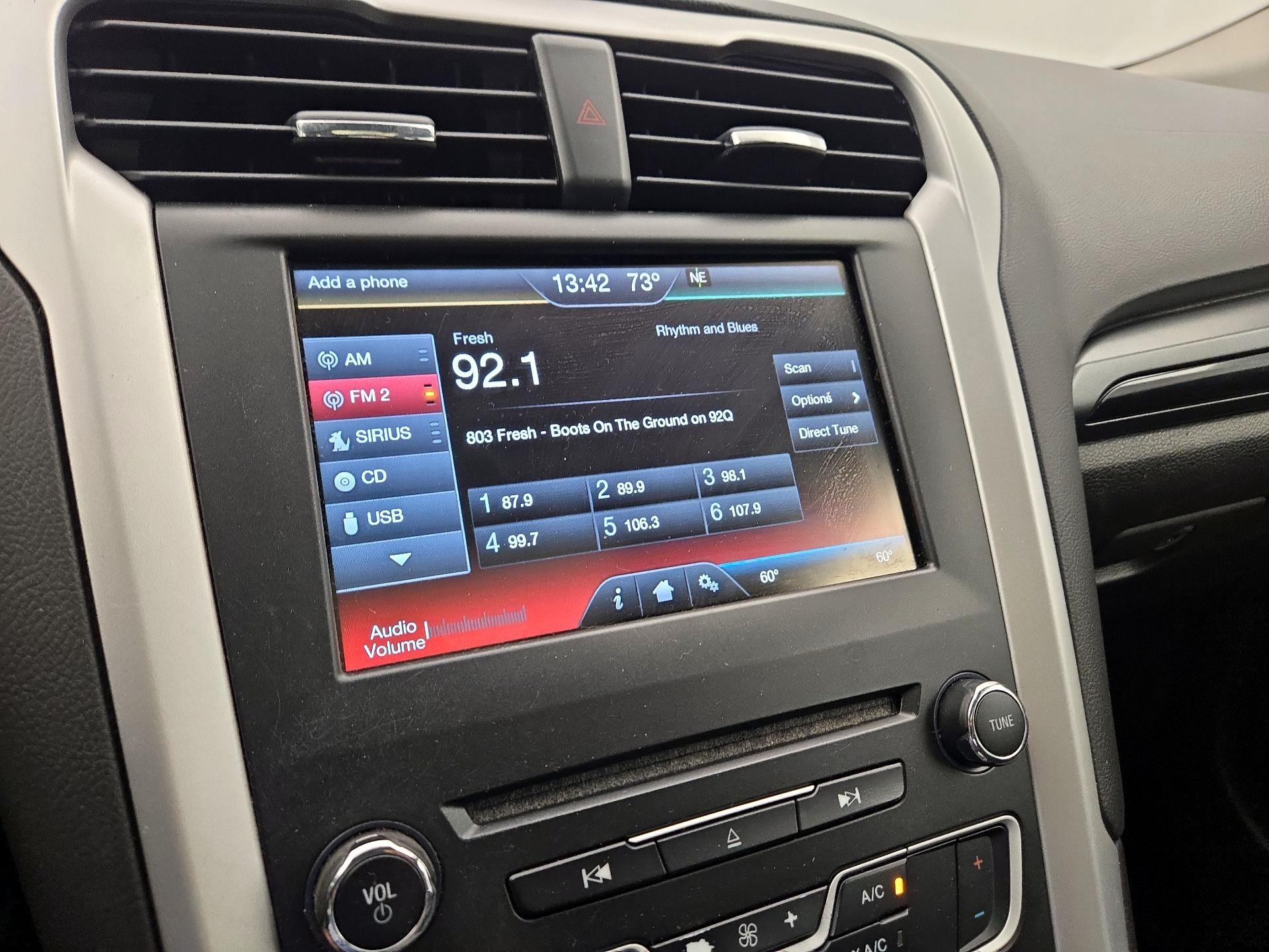 Thumbnail: 2016 Ford Fusion - 16