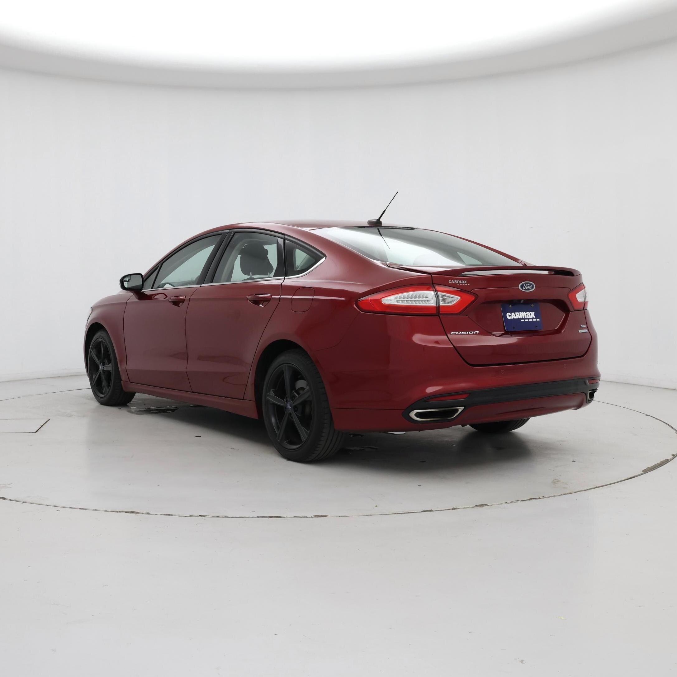 Thumbnail: 2016 Ford Fusion - 2