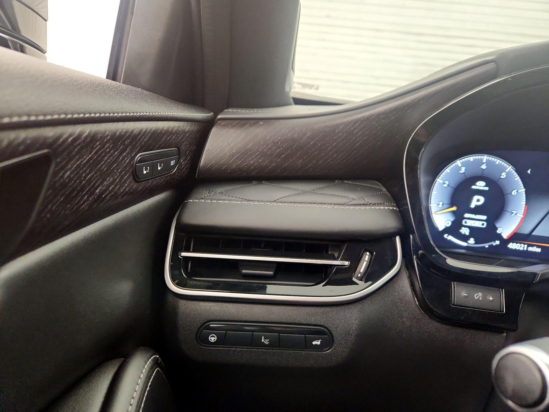 Thumbnail: 2022 INFINITI QX60 - 13