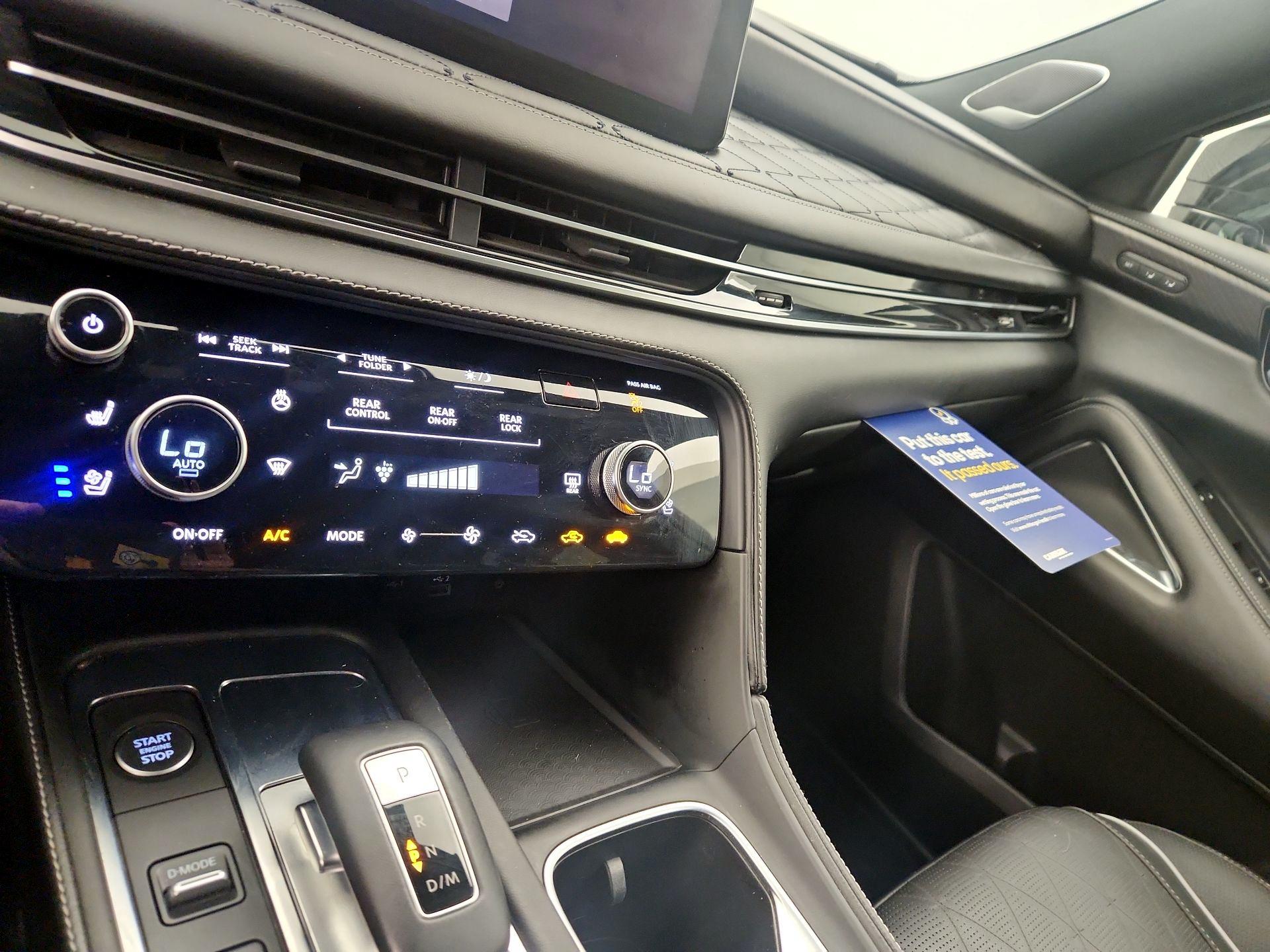 Thumbnail: 2022 INFINITI QX60 - 17