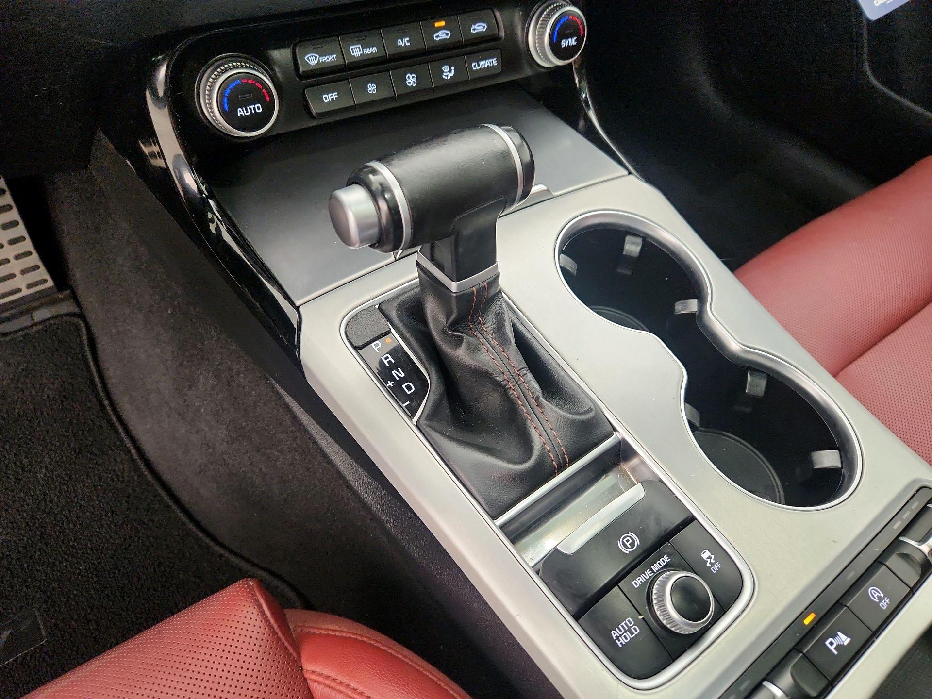 Thumbnail: 2021 Kia Stinger - 17