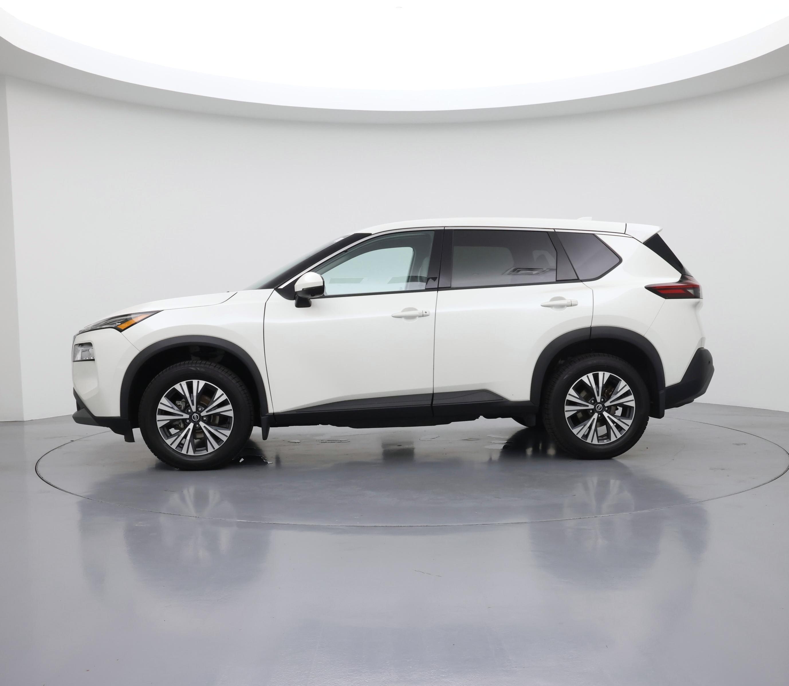 Thumbnail: 2021 Nissan Rogue - 3