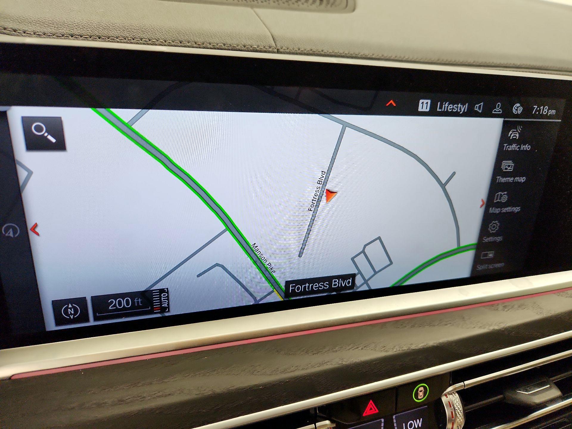 Thumbnail: 2022 BMW X7 - 14