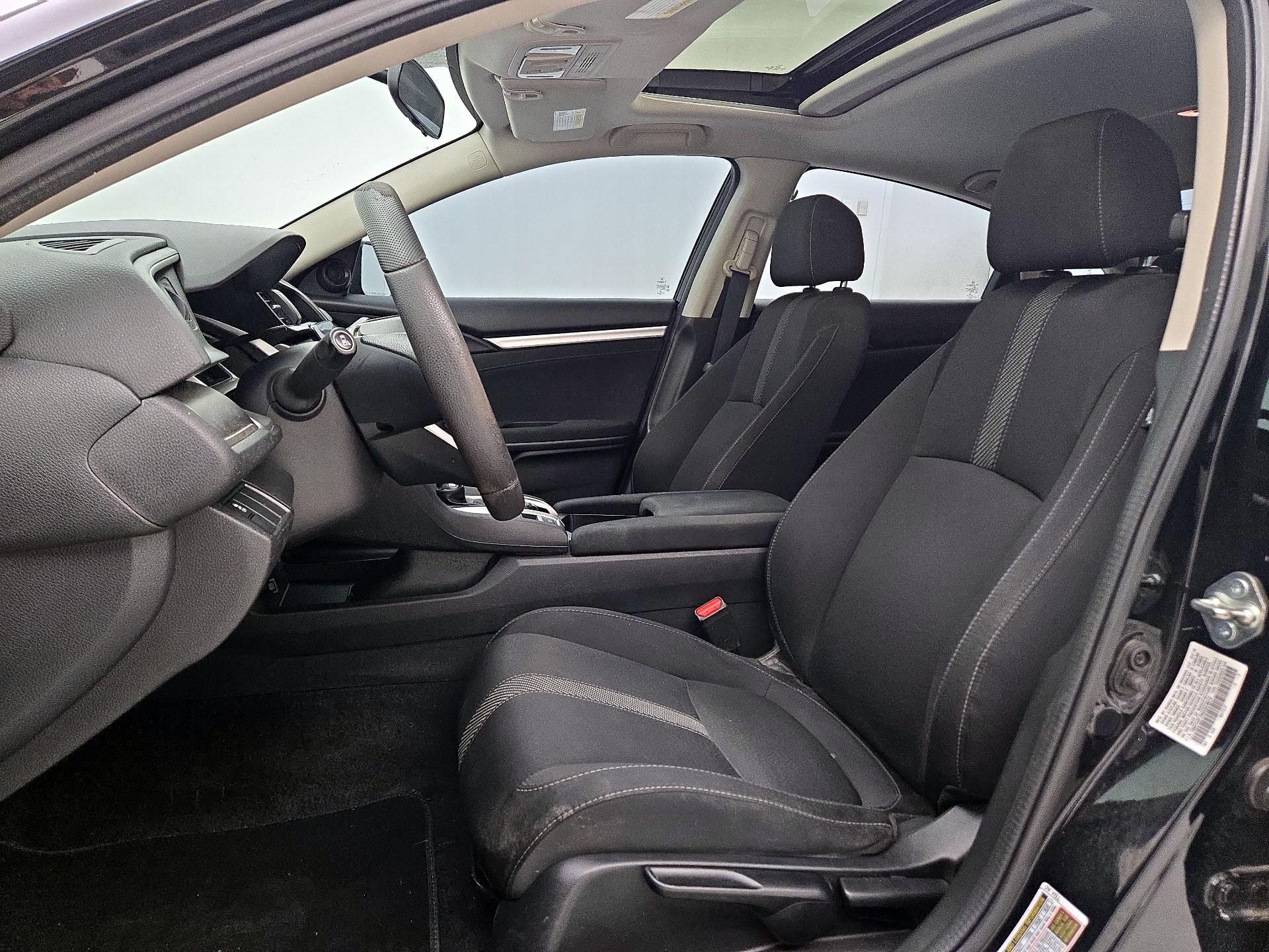 Thumbnail: 2016 Honda Civic - 11