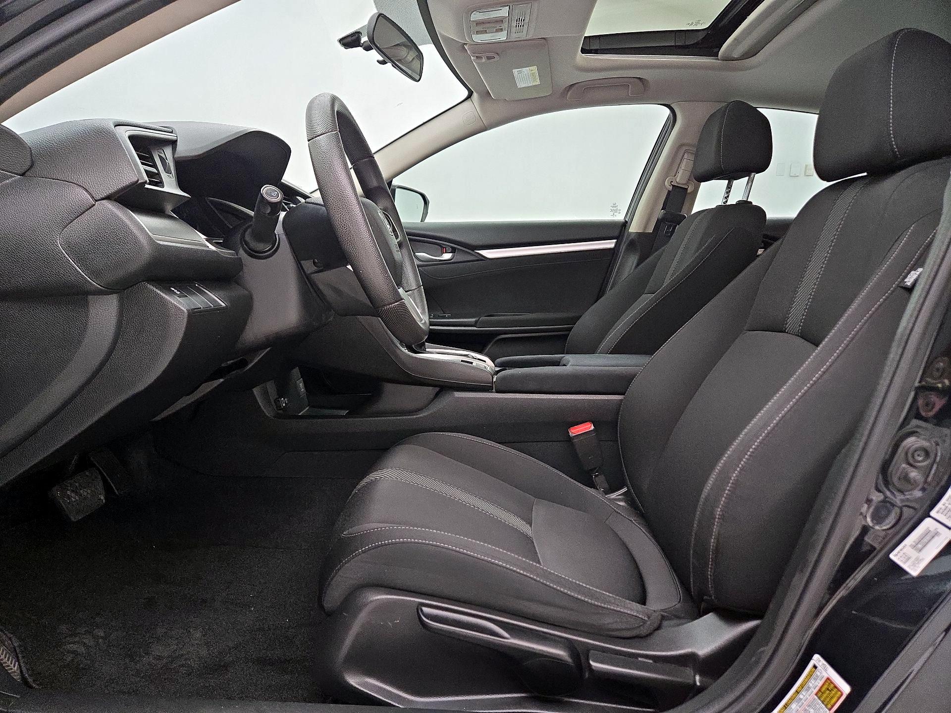 Thumbnail: 2016 Honda Civic - 11