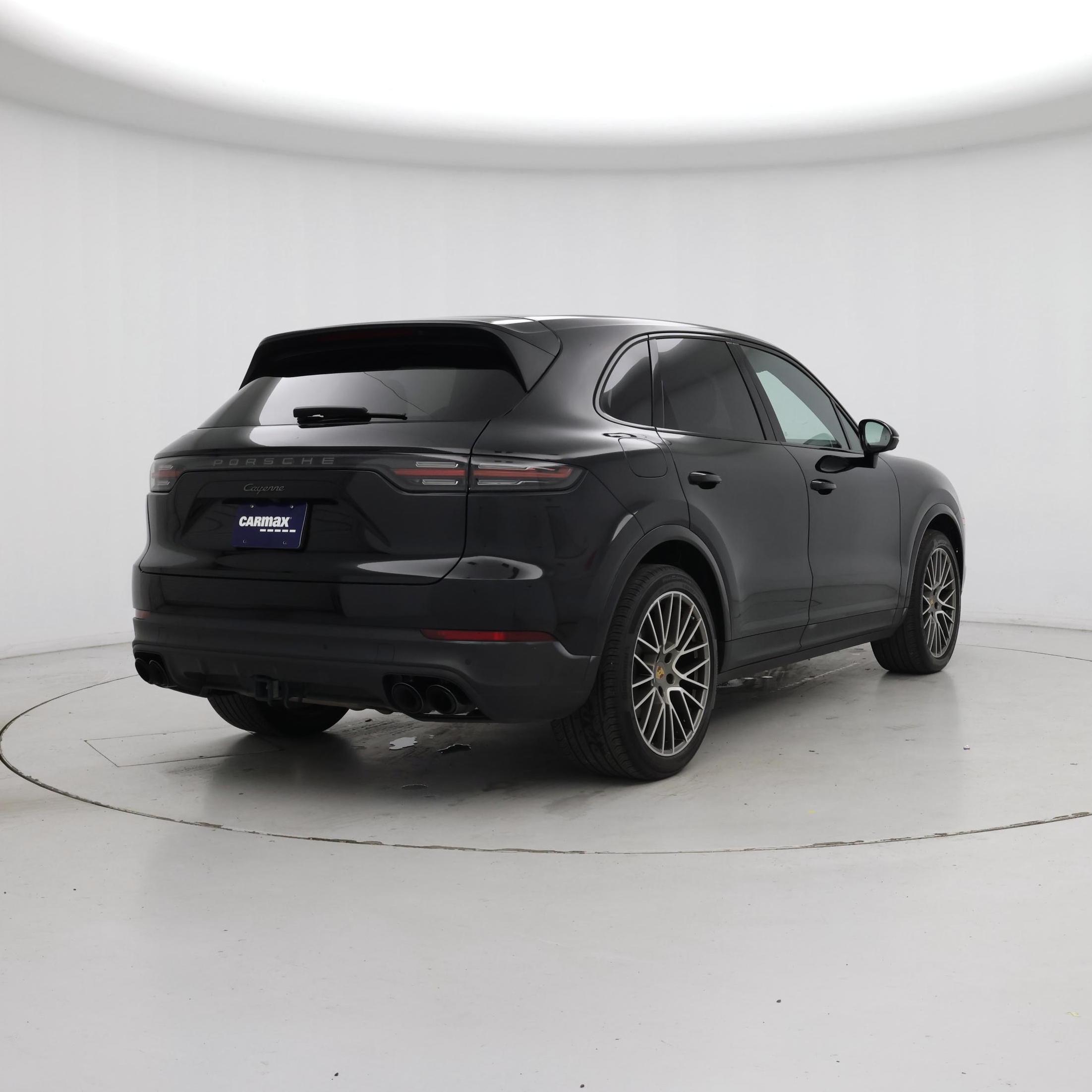 Thumbnail: 2023 Porsche Cayenne - 8
