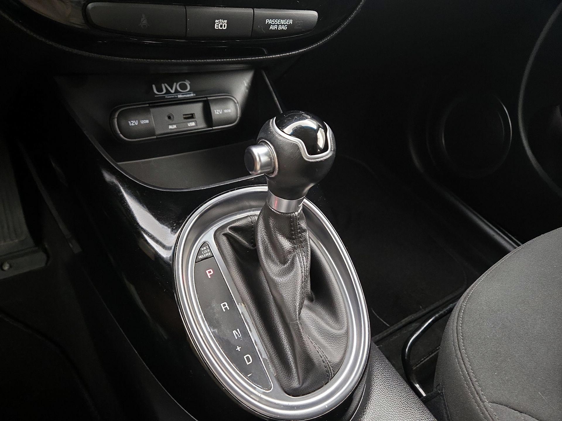 Thumbnail: 2014 Kia Soul - 17