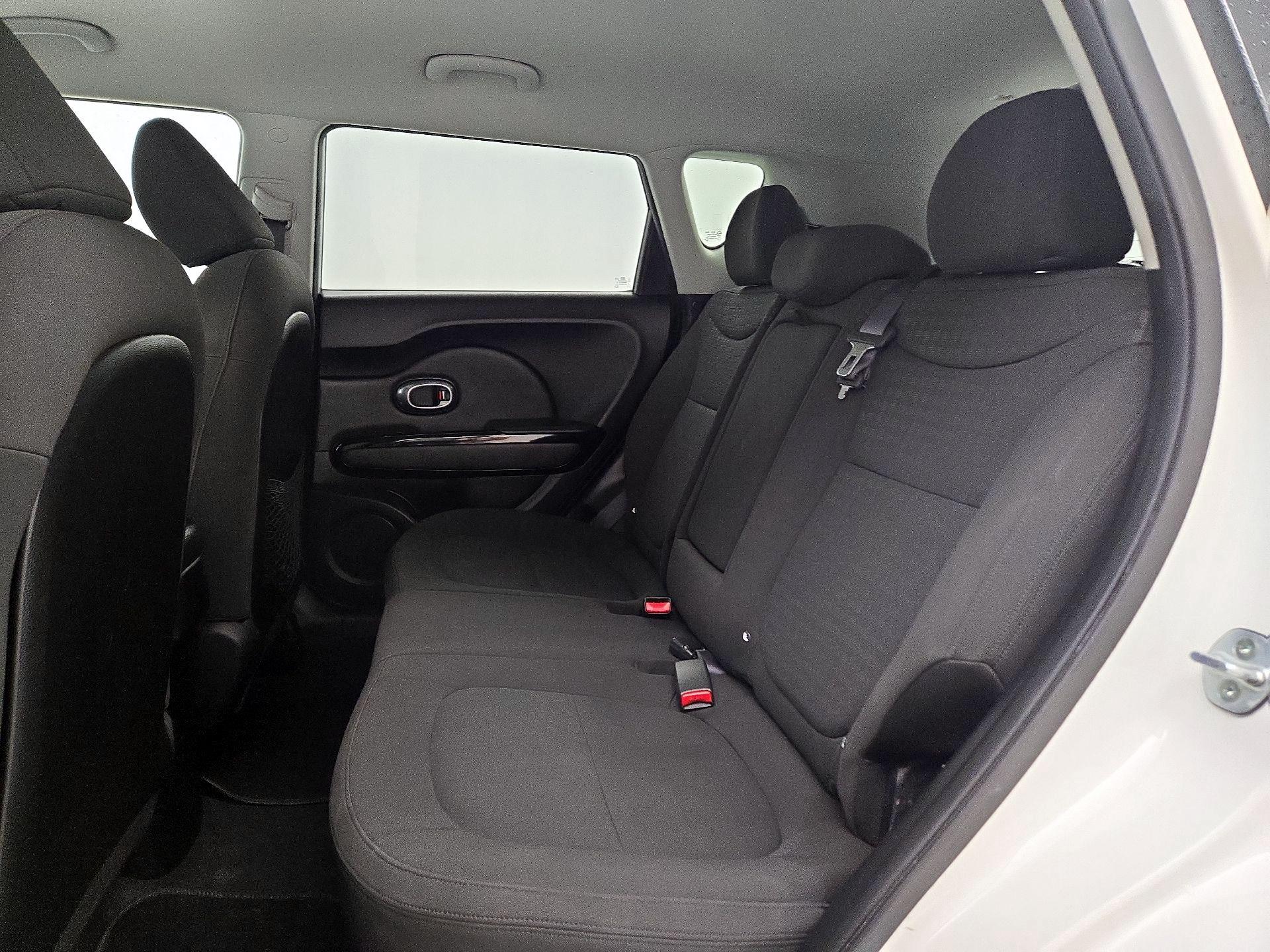 Thumbnail: 2014 Kia Soul - 19