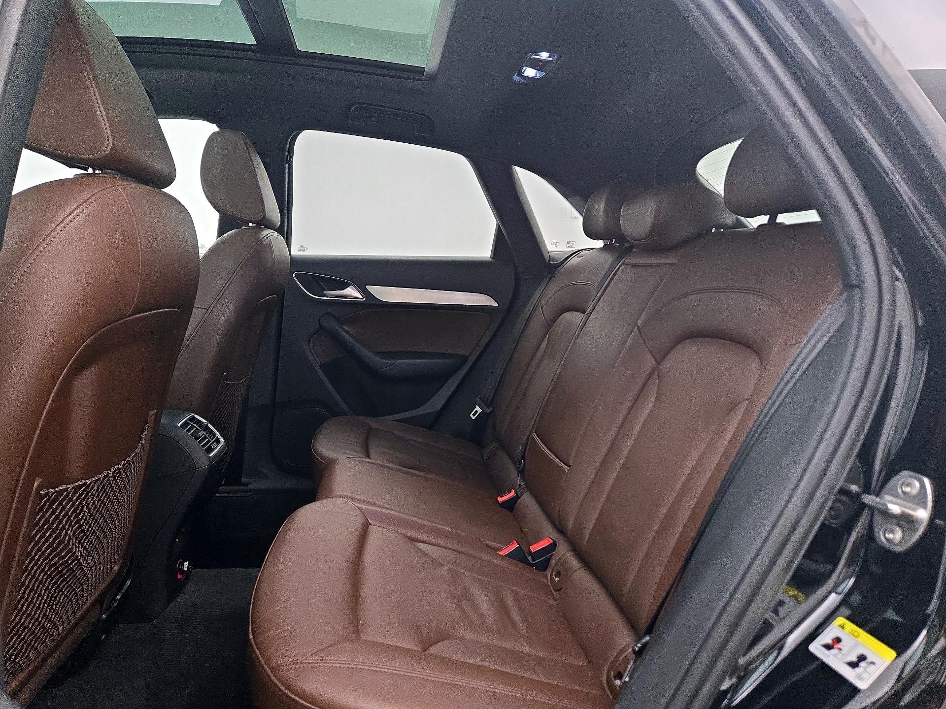 Thumbnail: 2018 Audi Q3 - 19