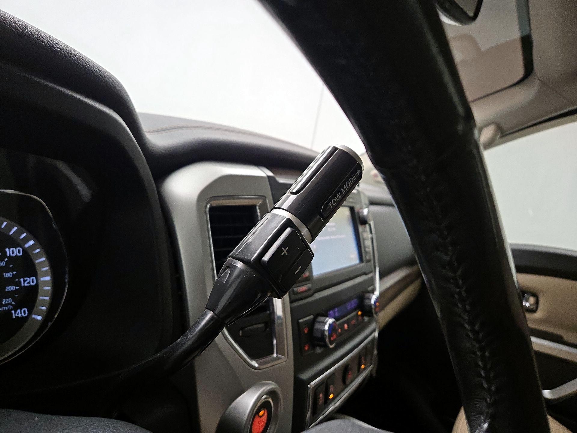 Thumbnail: 2017 Nissan Titan - 17