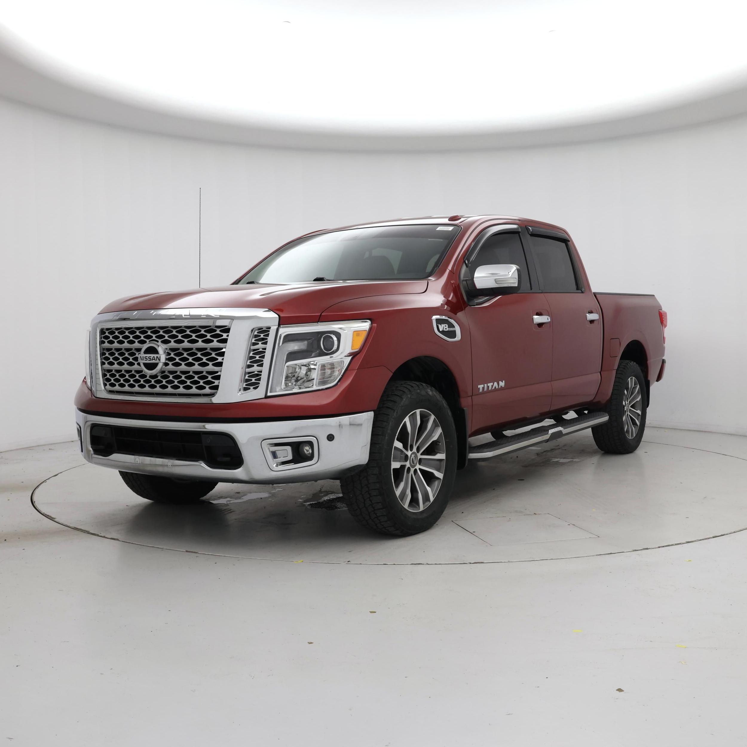 Thumbnail: 2017 Nissan Titan - 4