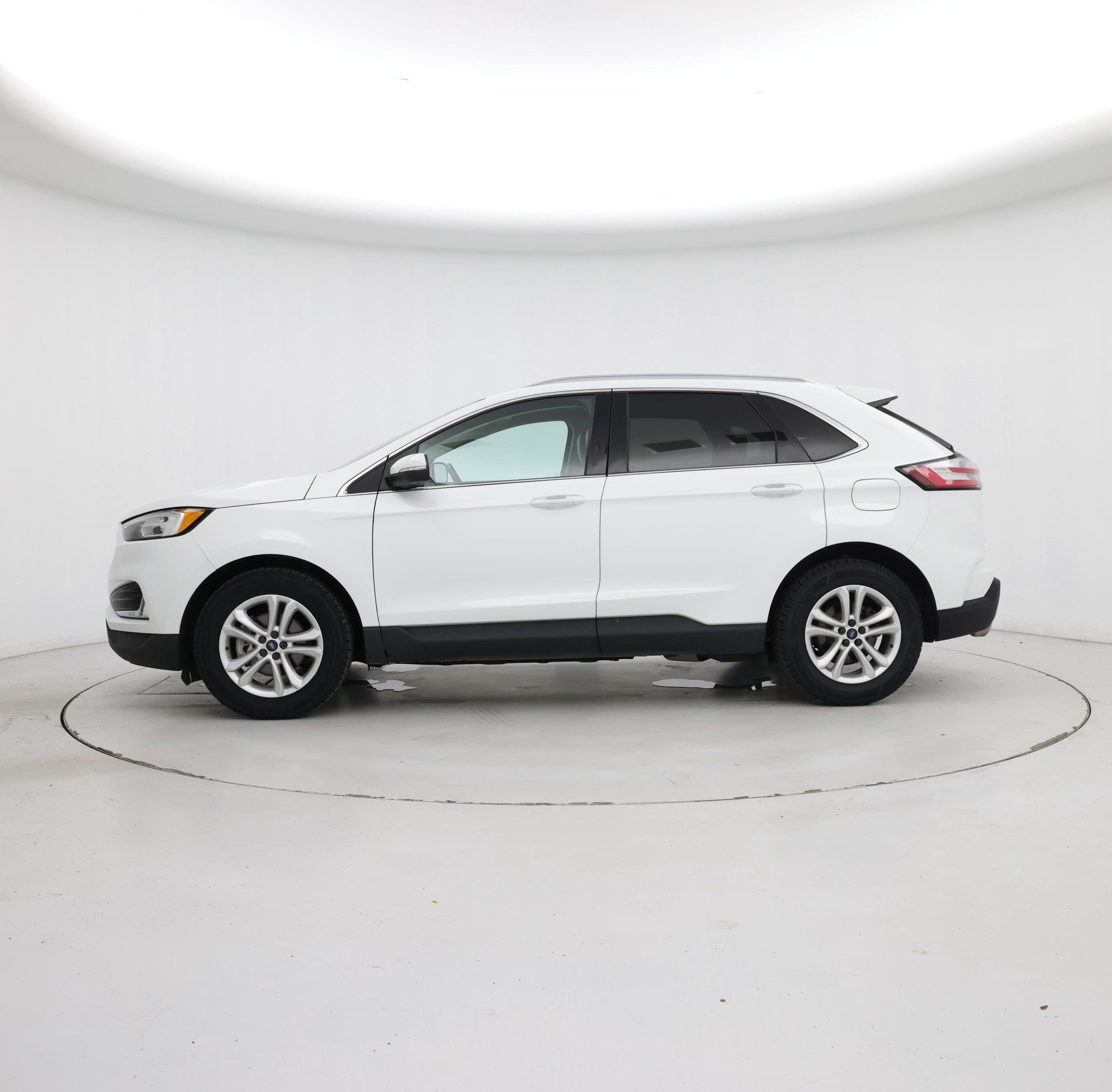 Thumbnail: 2020 Ford Edge - 3