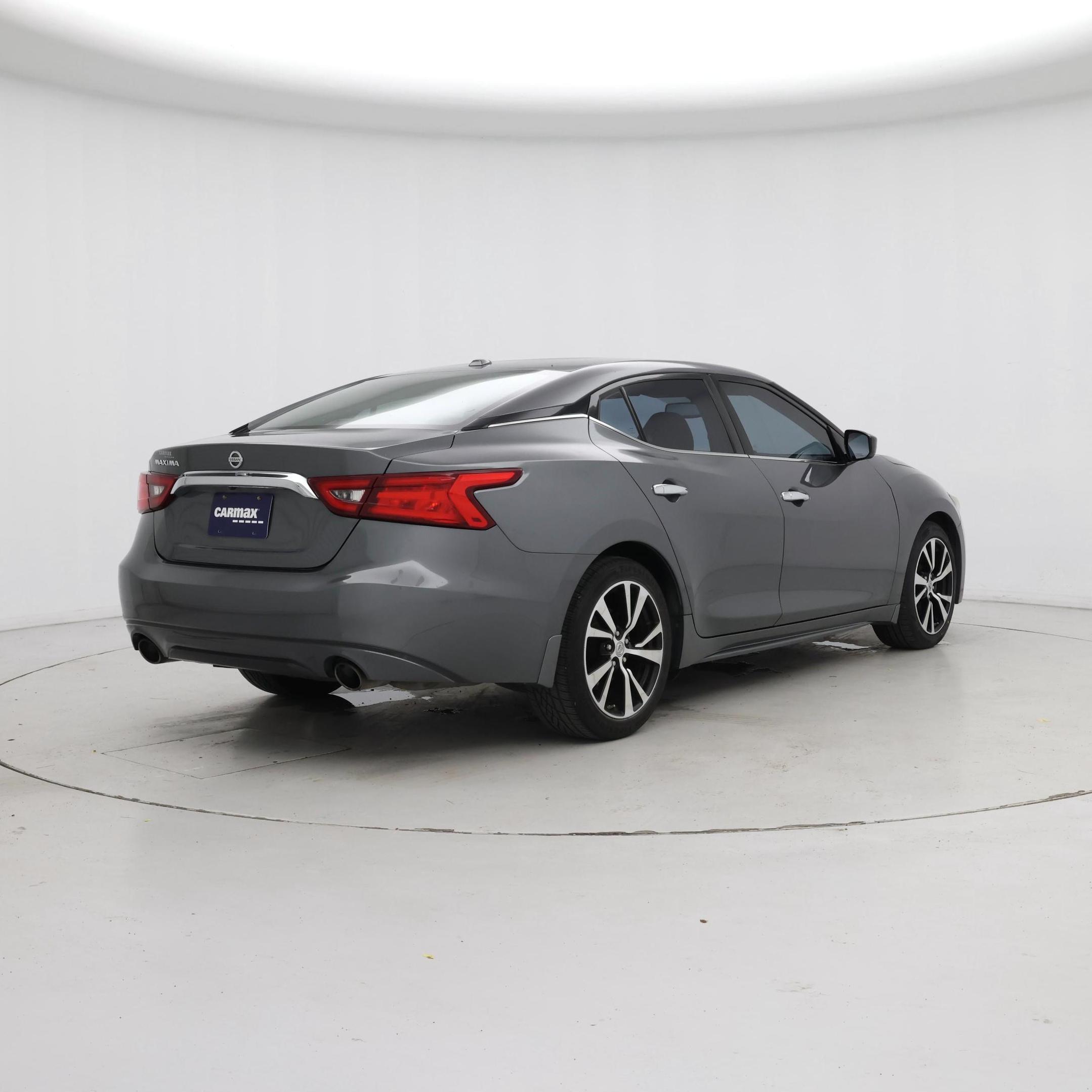 Thumbnail: 2017 Nissan Maxima - 8