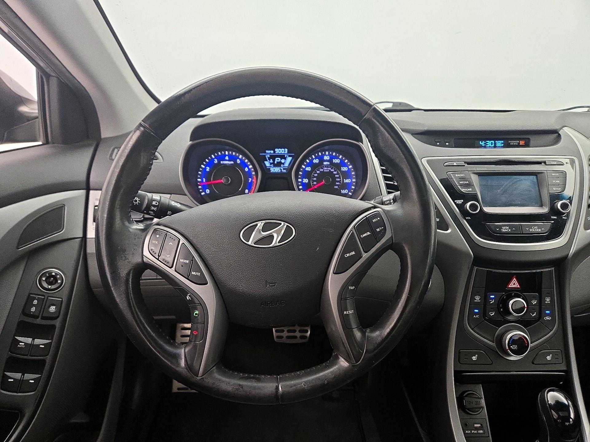 Thumbnail: 2014 Hyundai Elantra - 10