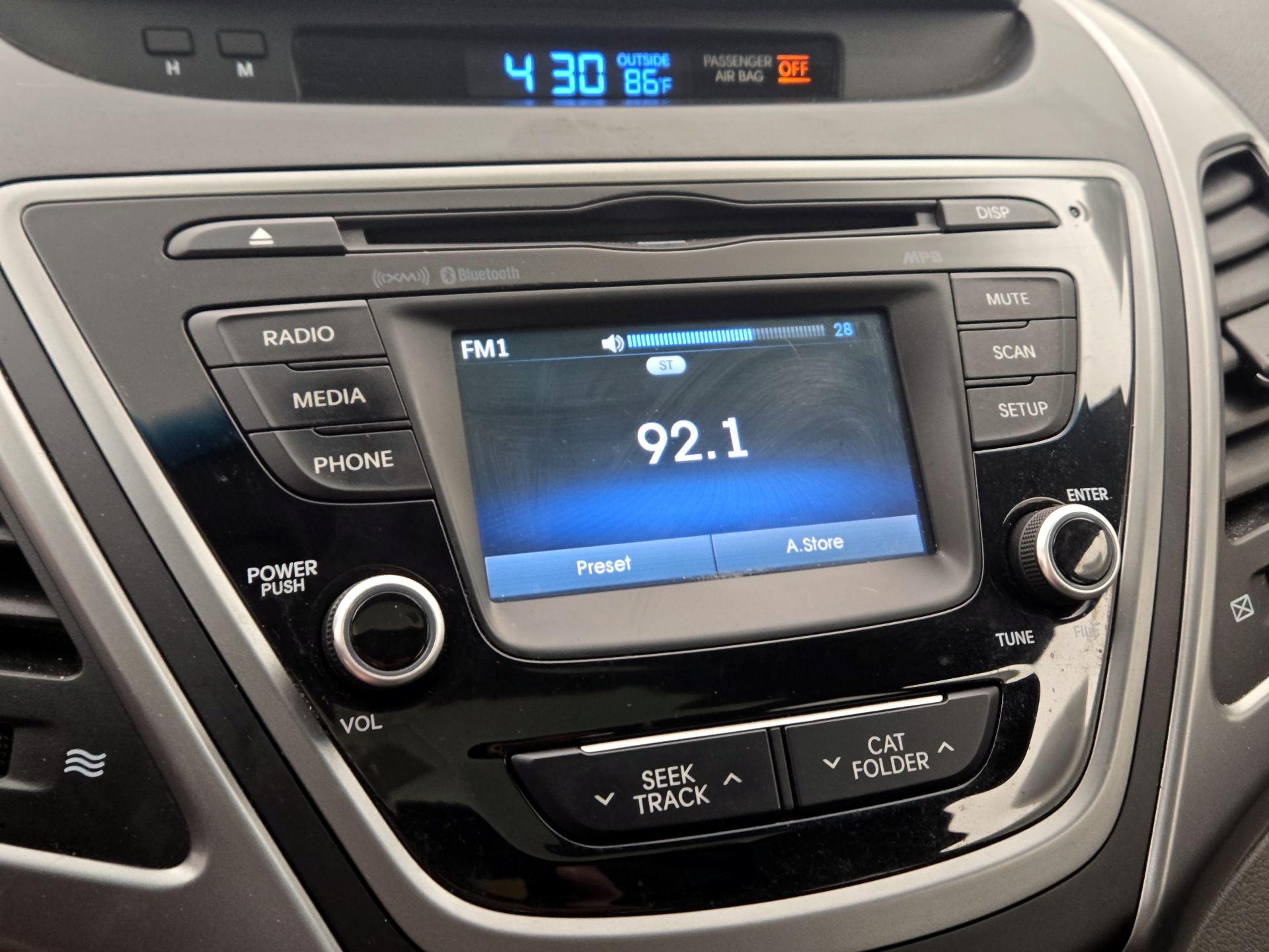 Thumbnail: 2014 Hyundai Elantra - 15