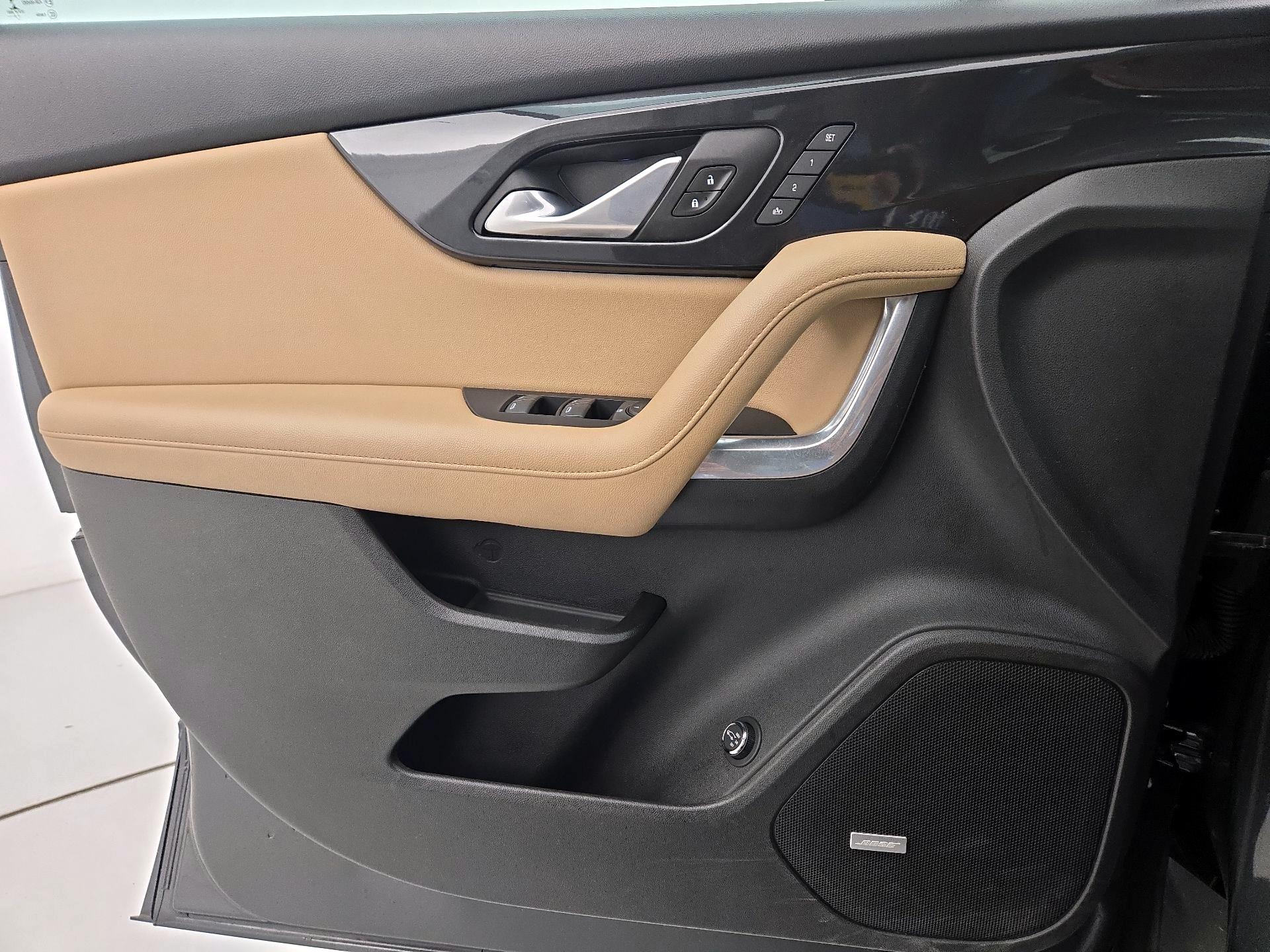 Thumbnail: 2019 Chevrolet Blazer - 12