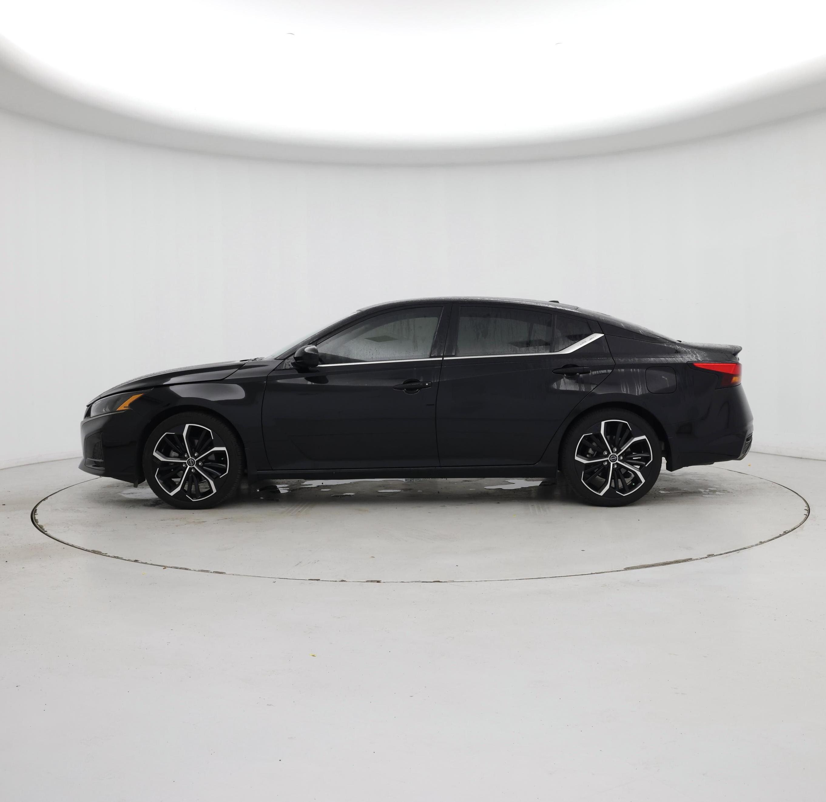 Thumbnail: 2024 Nissan Altima - 3