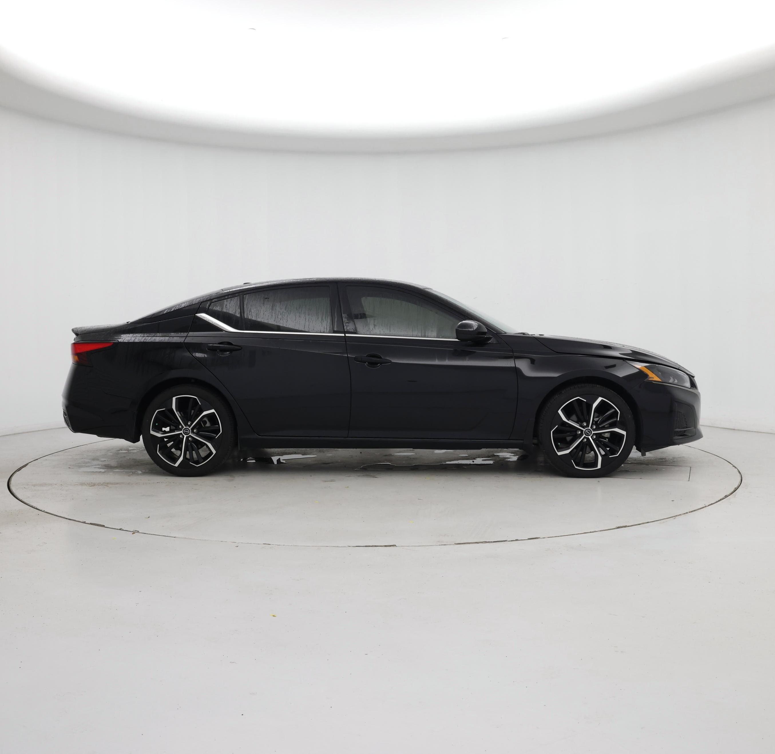 Thumbnail: 2024 Nissan Altima - 7