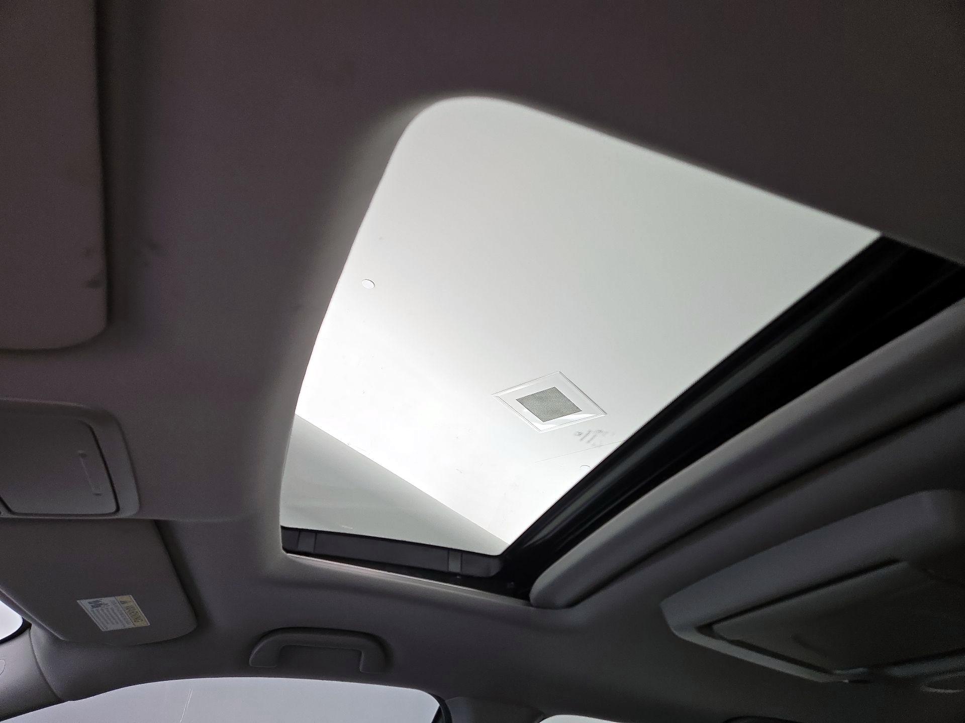 Thumbnail: 2020 Honda Pilot - 20
