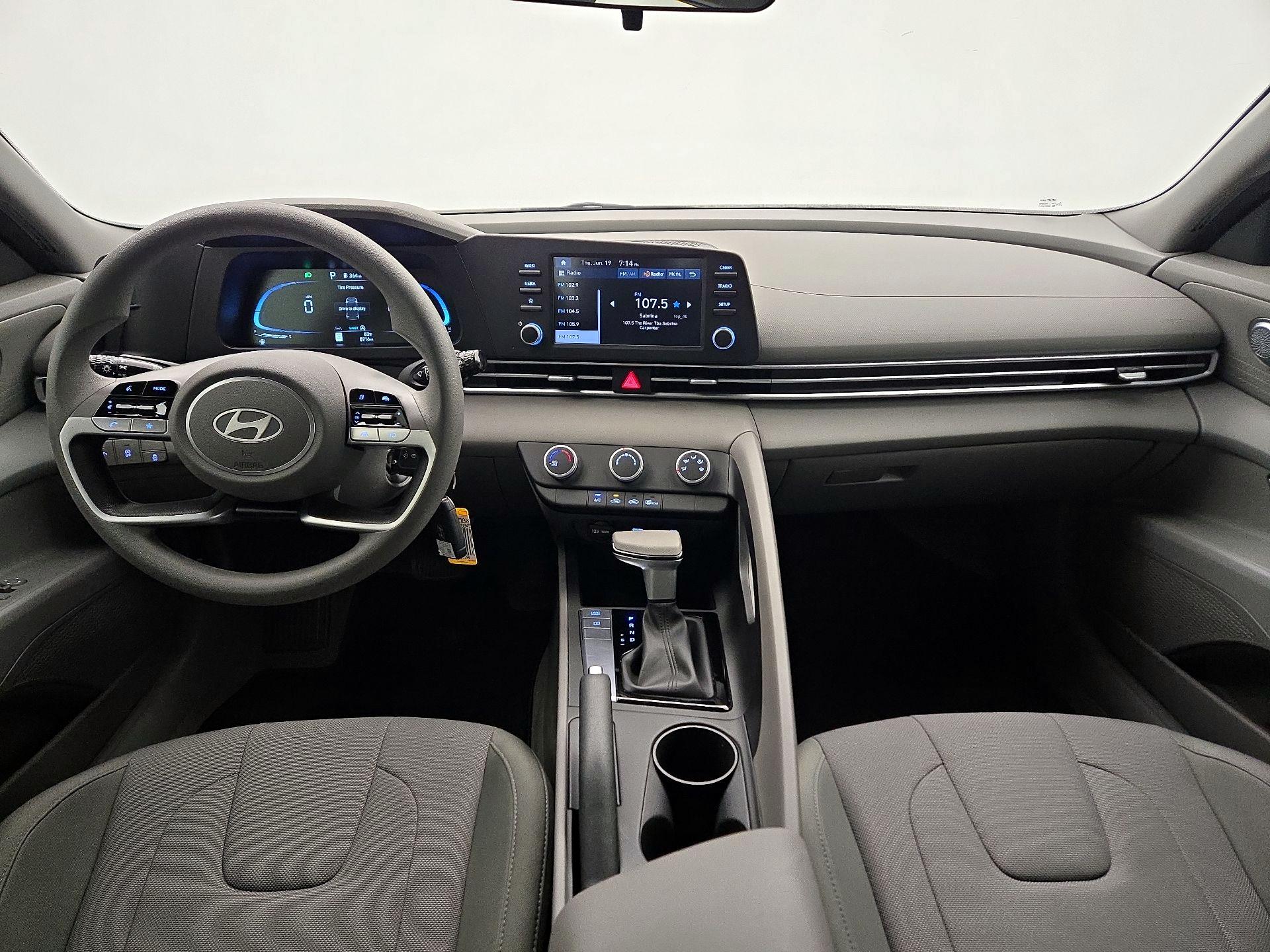 Thumbnail: 2024 Hyundai Elantra - 9