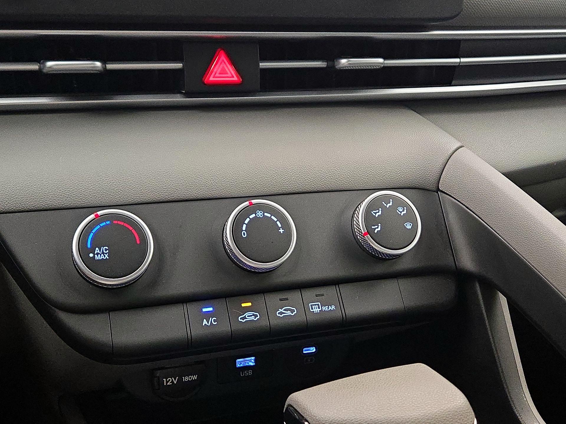 Thumbnail: 2024 Hyundai Elantra - 16