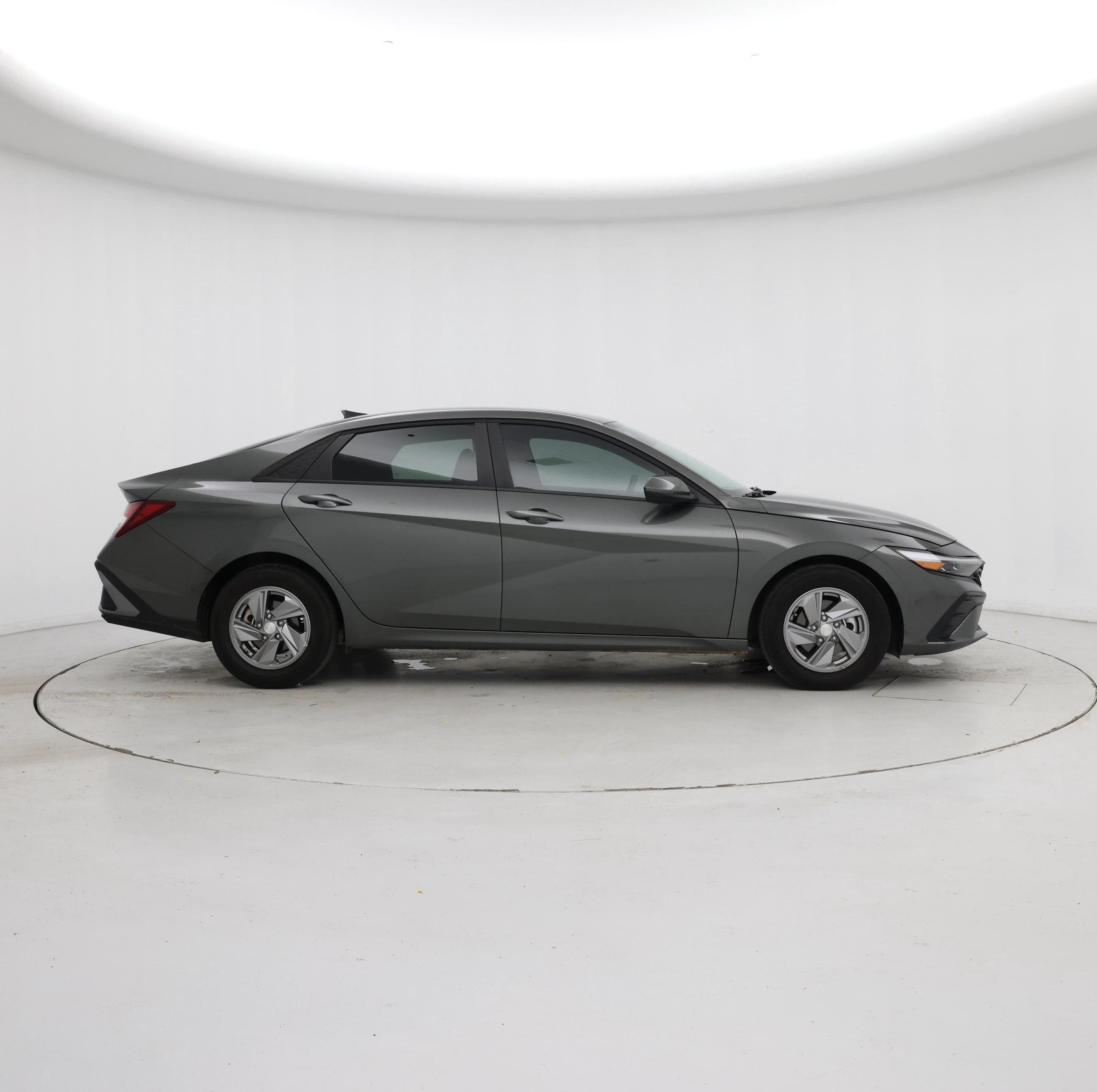 Thumbnail: 2024 Hyundai Elantra - 7