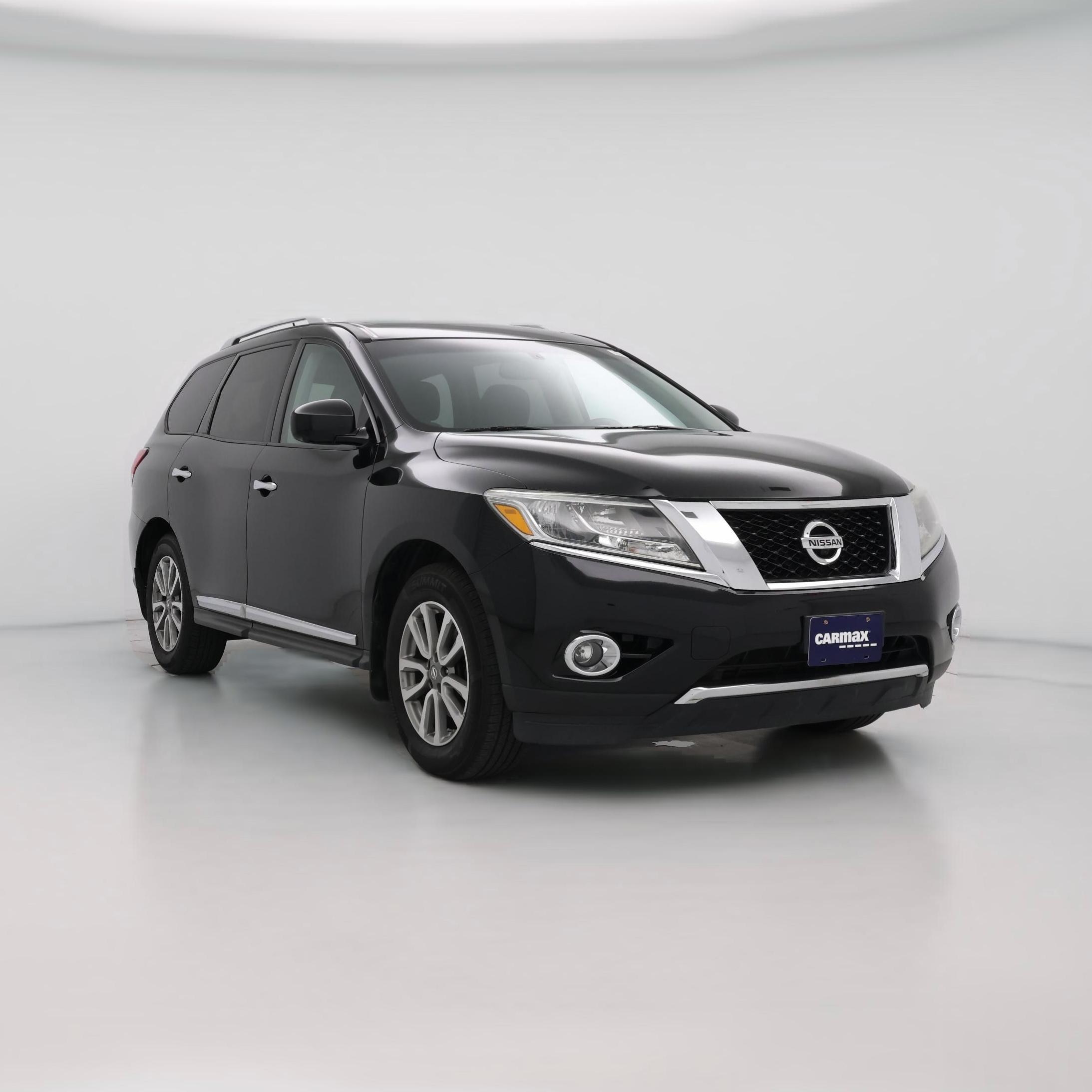 Thumbnail: 2016 Nissan Pathfinder - 1