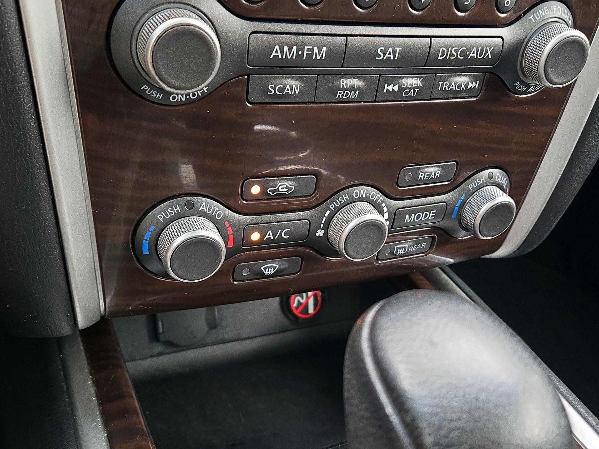 Thumbnail: 2016 Nissan Pathfinder - 16