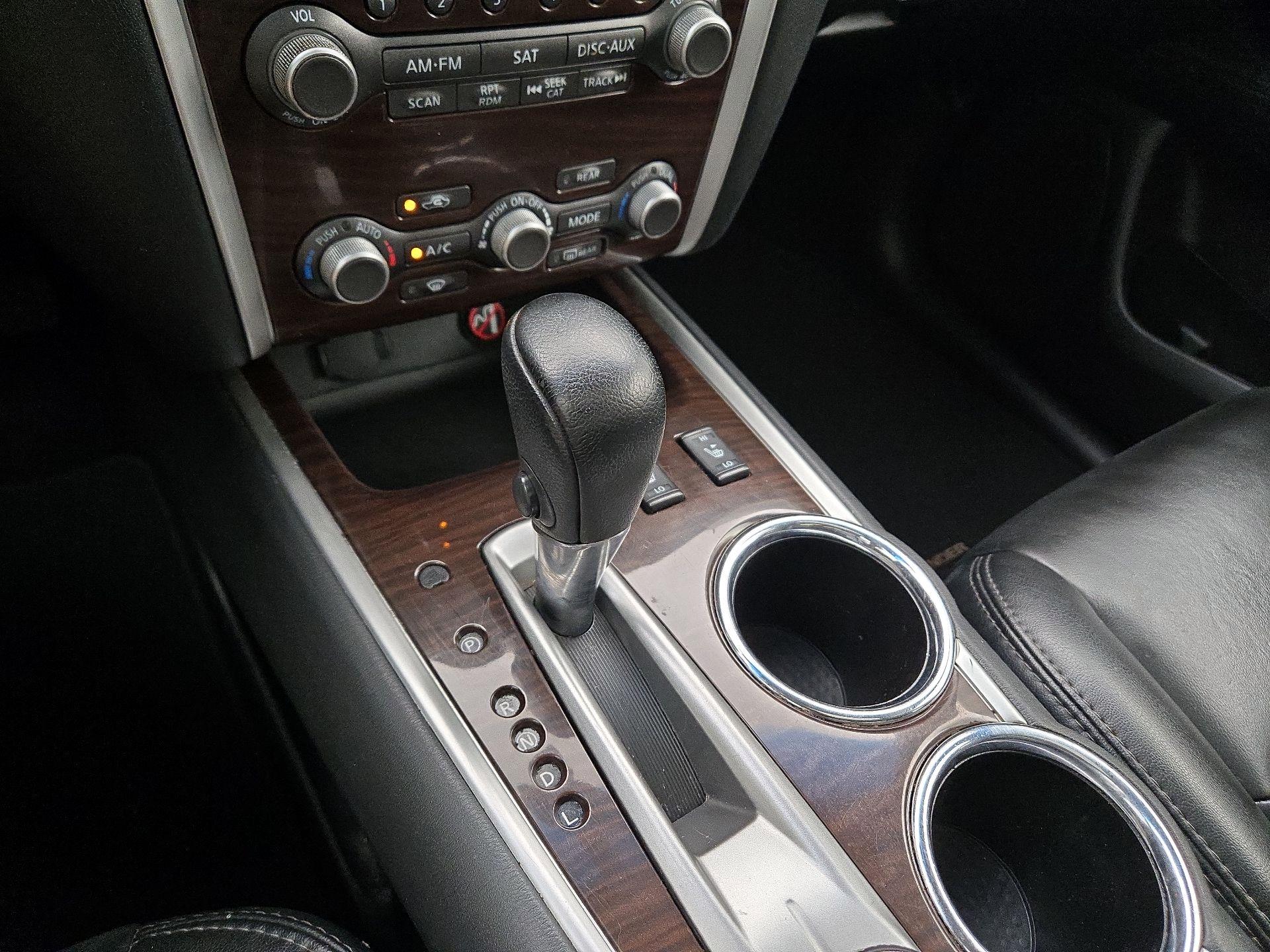 Thumbnail: 2016 Nissan Pathfinder - 17