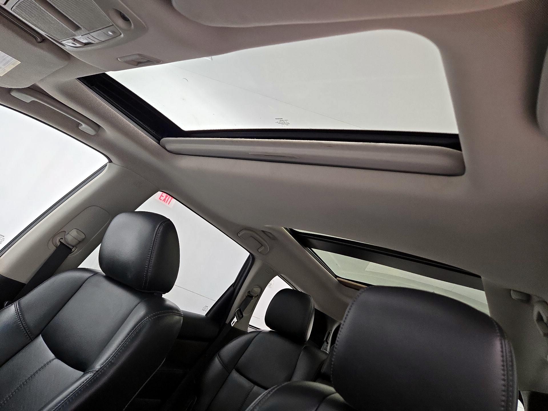Thumbnail: 2016 Nissan Pathfinder - 19