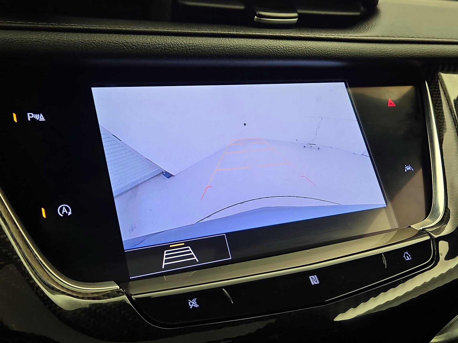 Thumbnail: 2020 Cadillac XT6 - 15